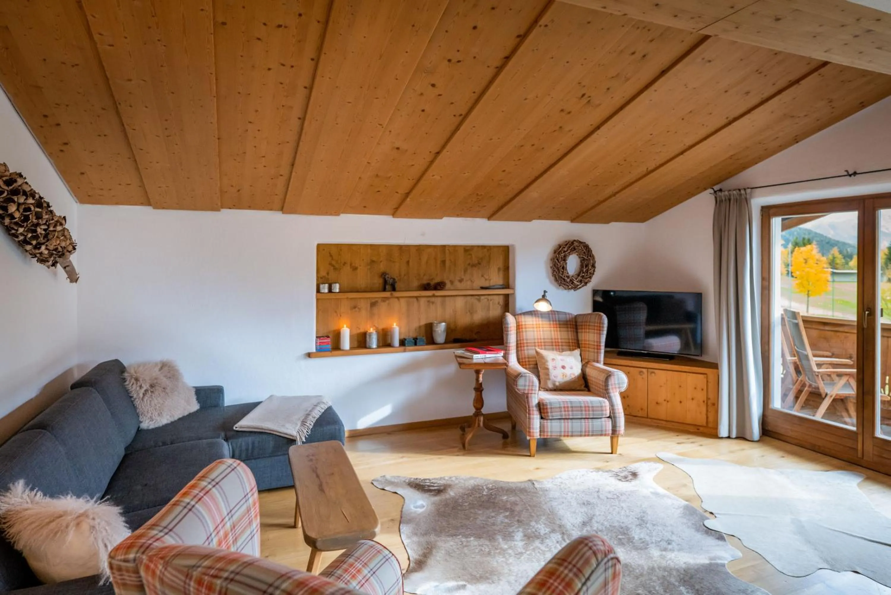 Photo of the whole room in Princess Bergfrieden