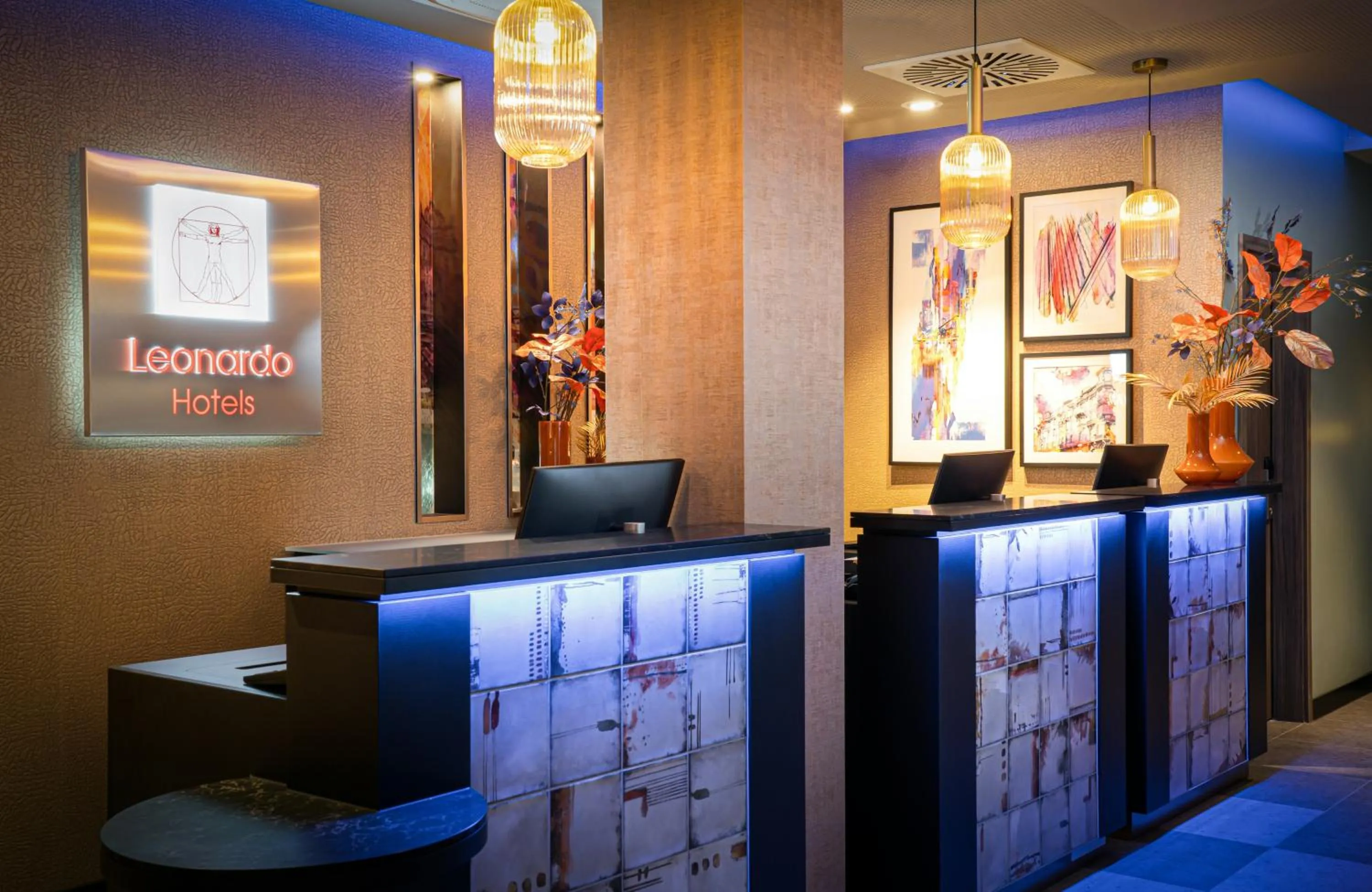 Lobby or reception in Leonardo Hotel Eschborn Frankfurt