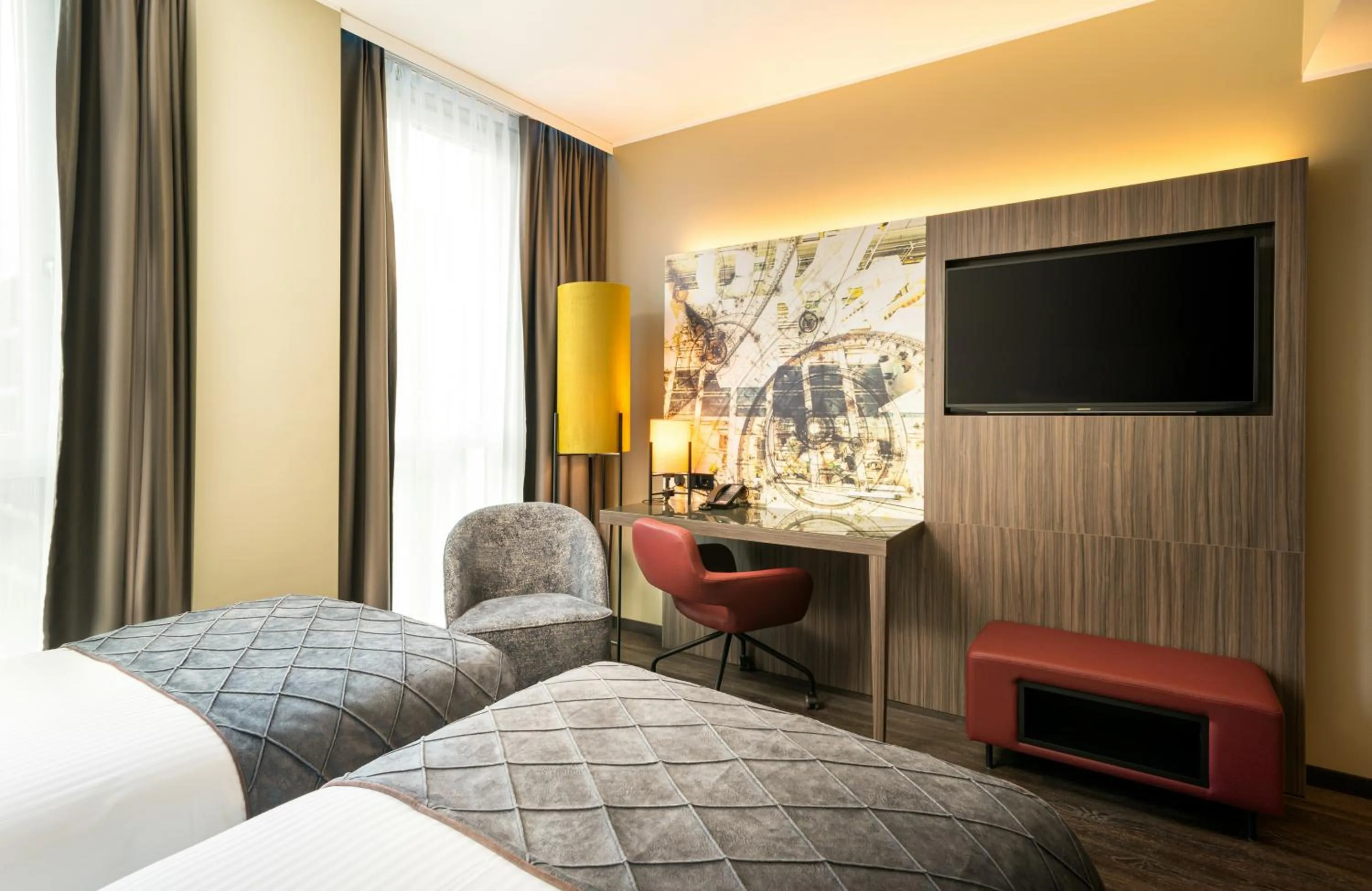Photo of the whole room, Bed in Leonardo Hotel Eschborn Frankfurt