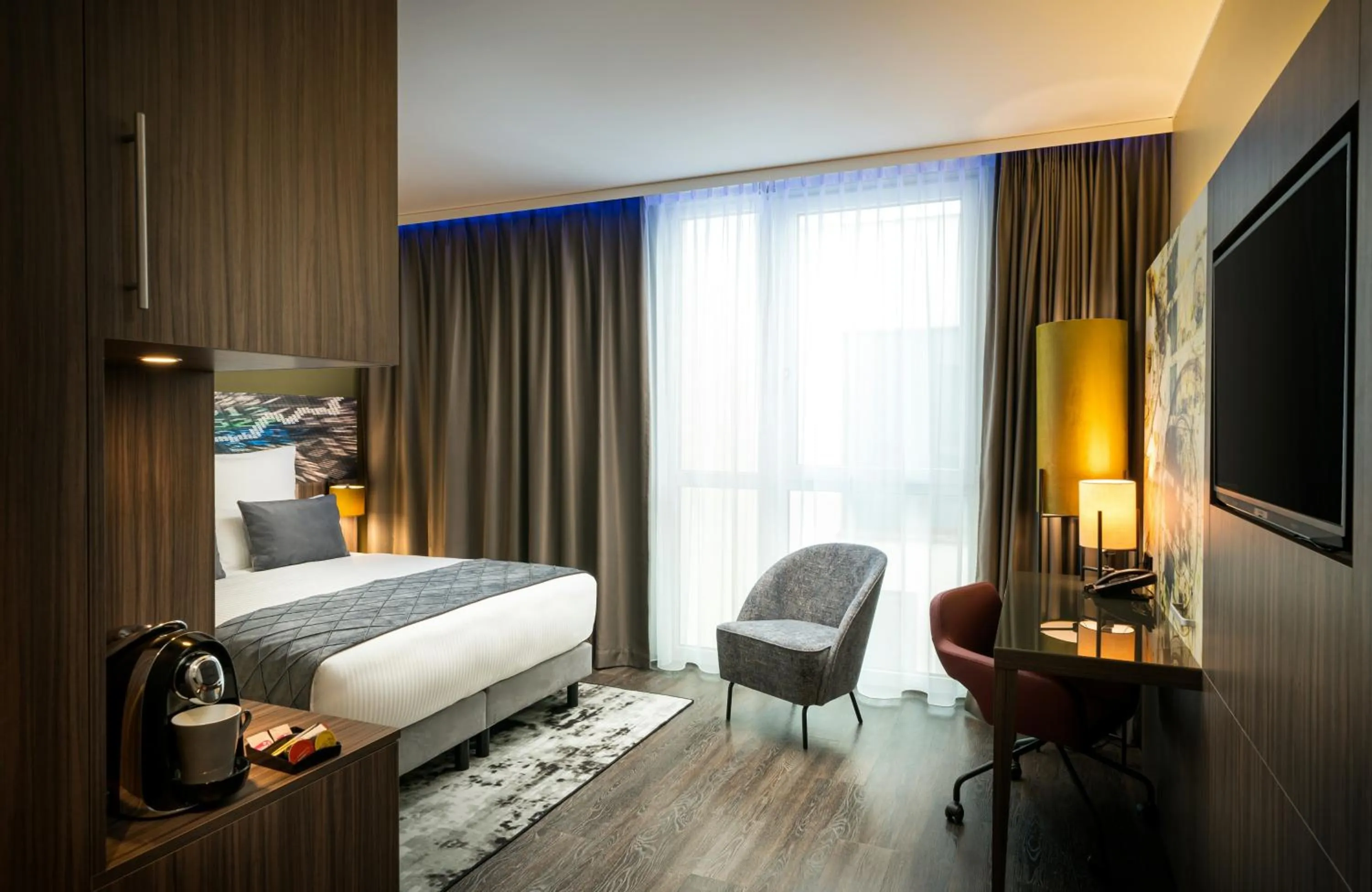 Photo of the whole room, Bed in Leonardo Hotel Eschborn Frankfurt