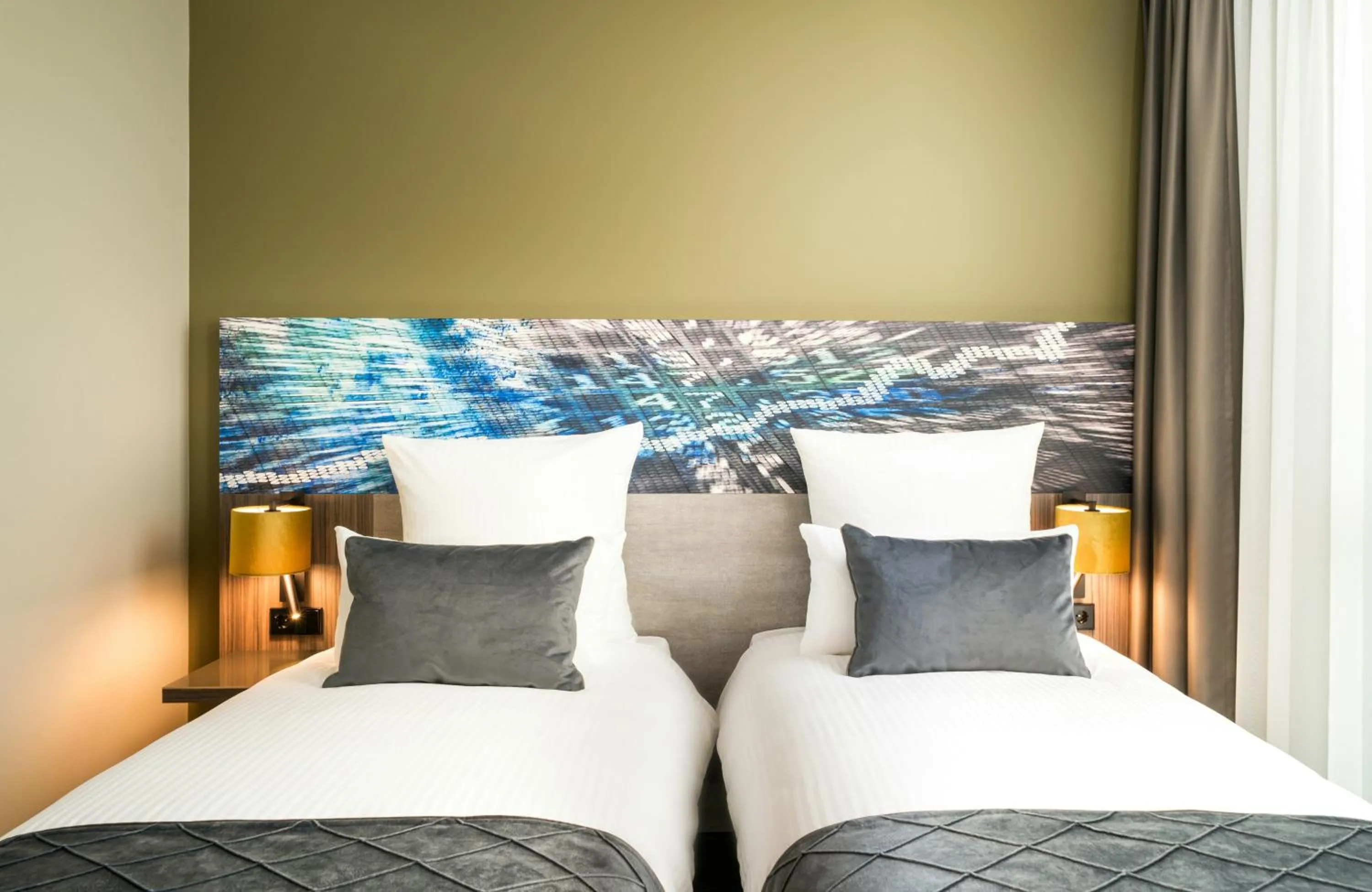 Photo of the whole room, Bed in Leonardo Hotel Eschborn Frankfurt