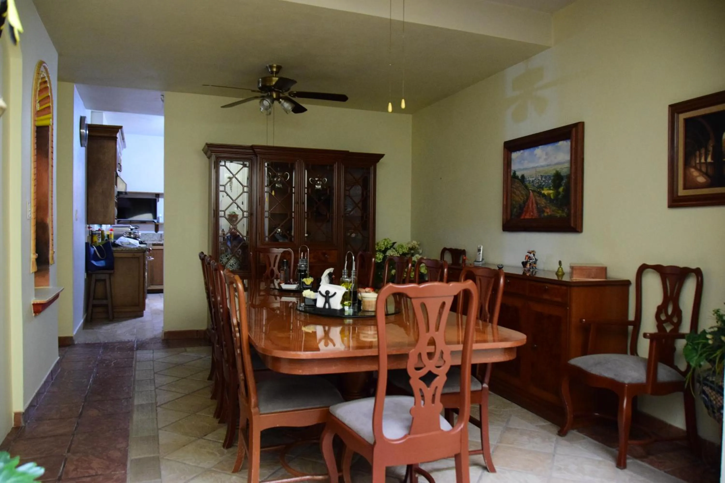 Restaurant/places to eat in Casa Maricela B&B