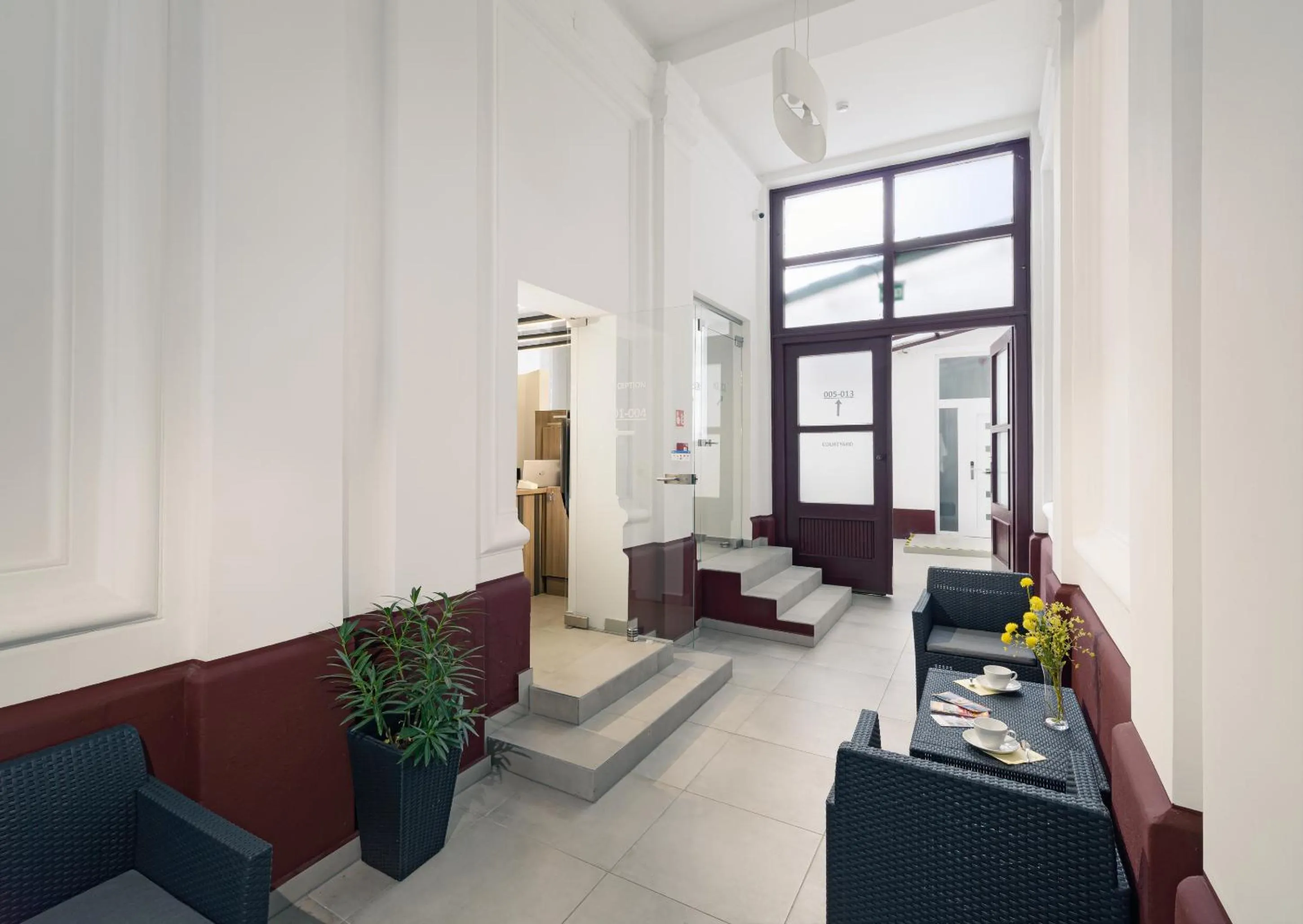 Lobby or reception in RES City Residence Hotel Budapest