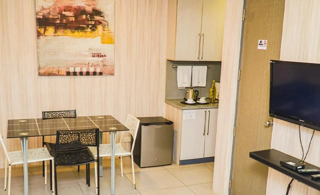 Dining area in Jade Hotel and Suites