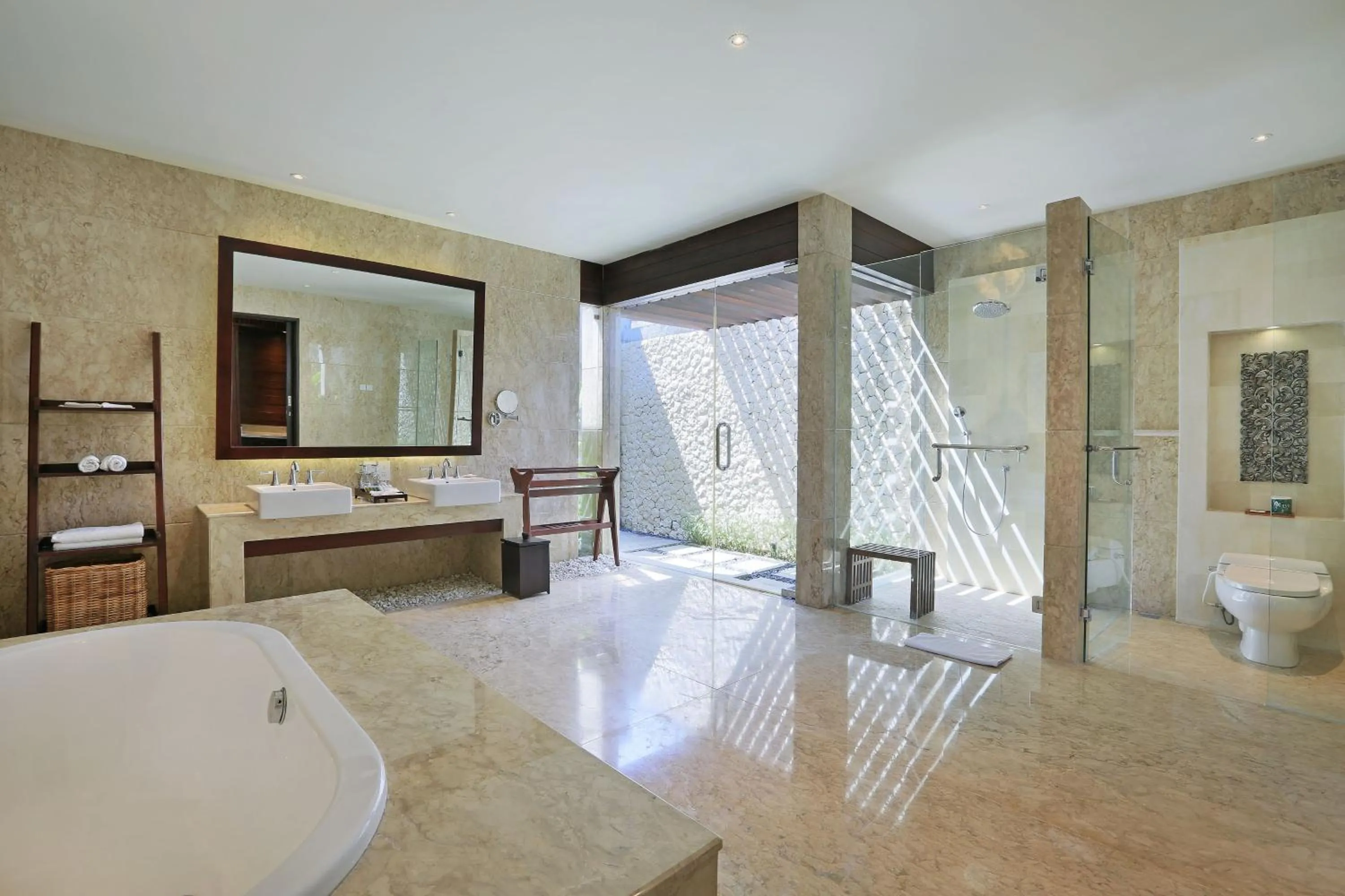Bathroom in Ulu Segara Luxury Suites & Villas