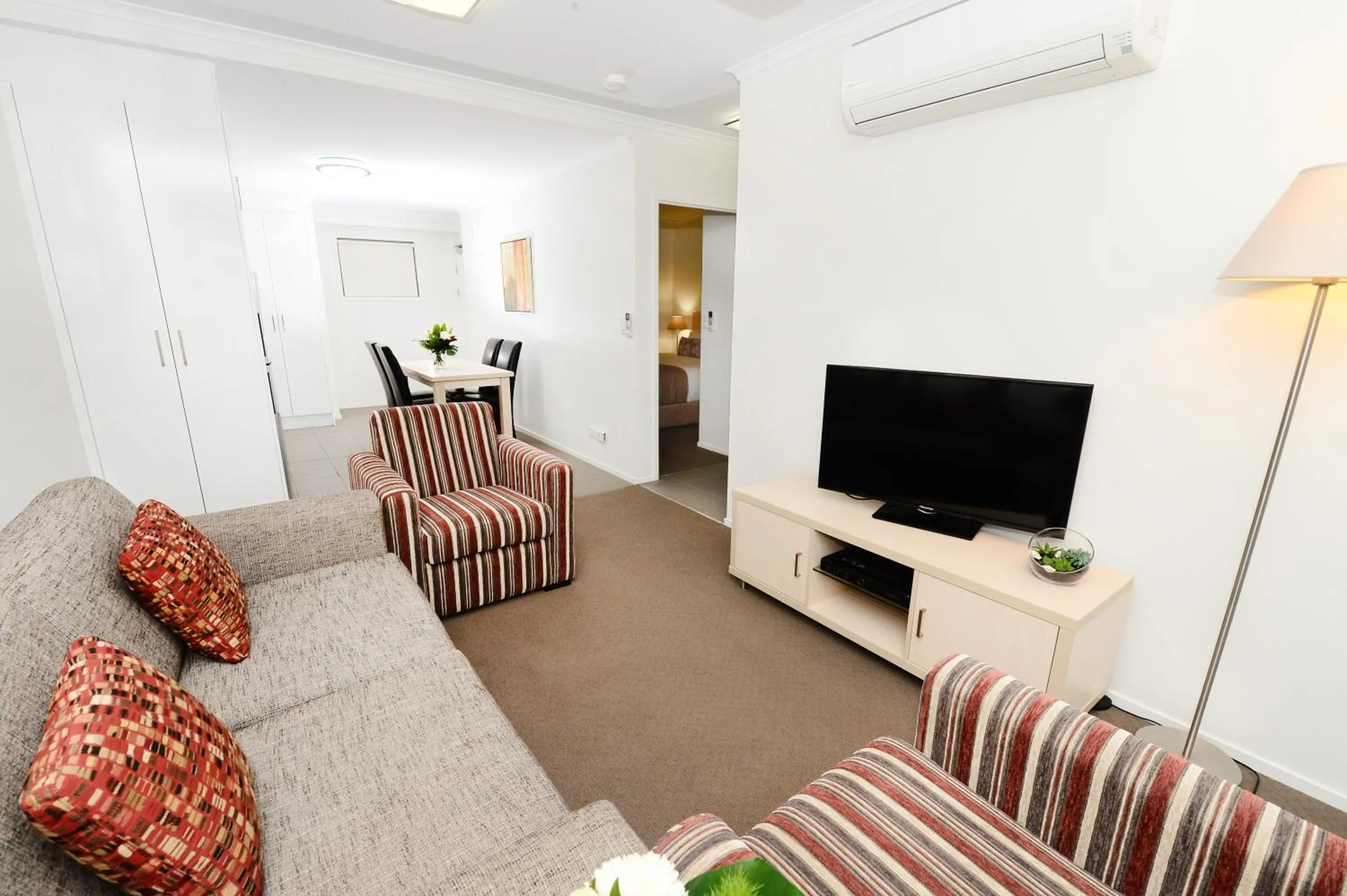Living room in Oaks Moranbah Suites