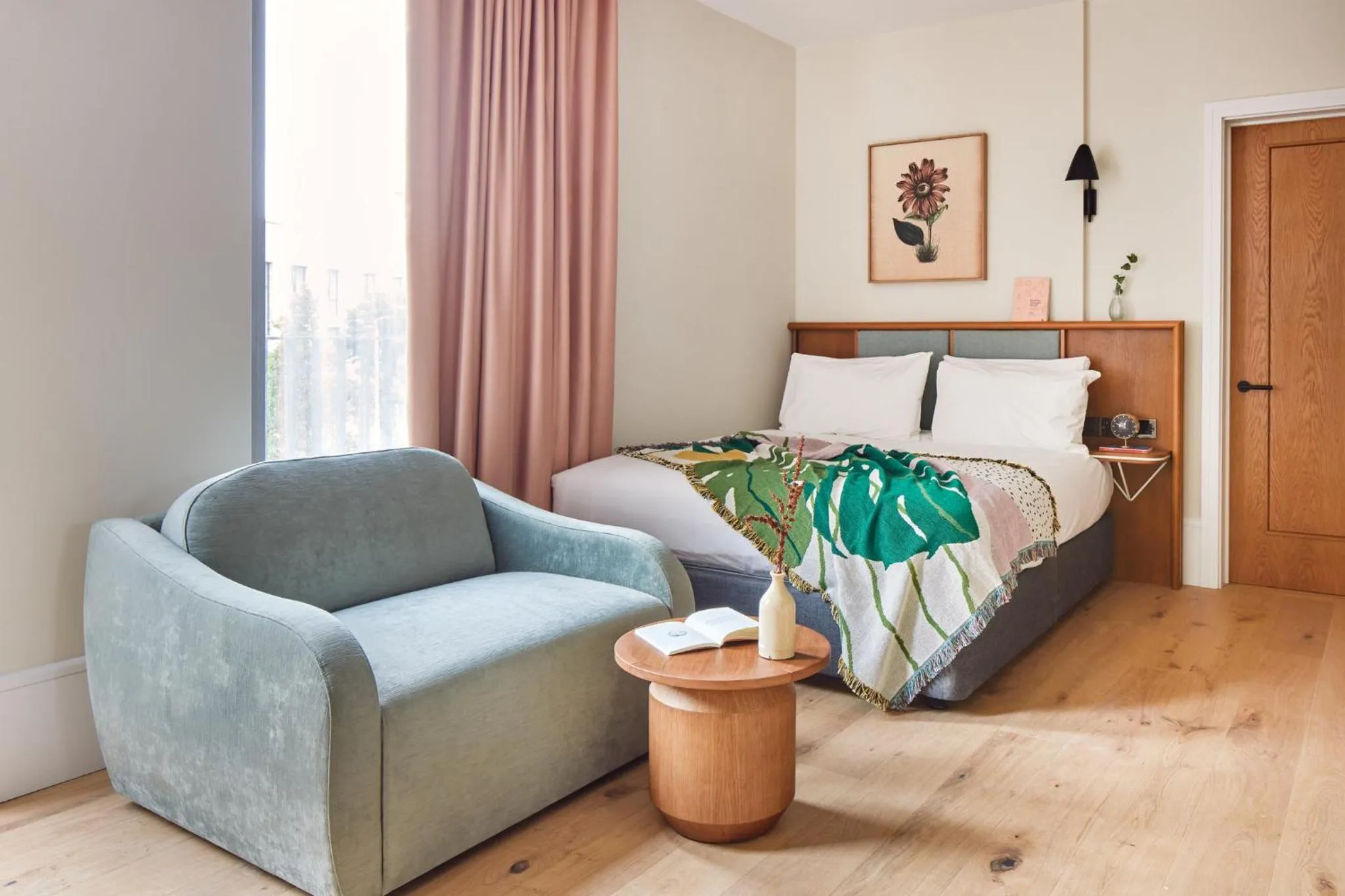 Bedroom, Bed in Turing Locke Cambridge