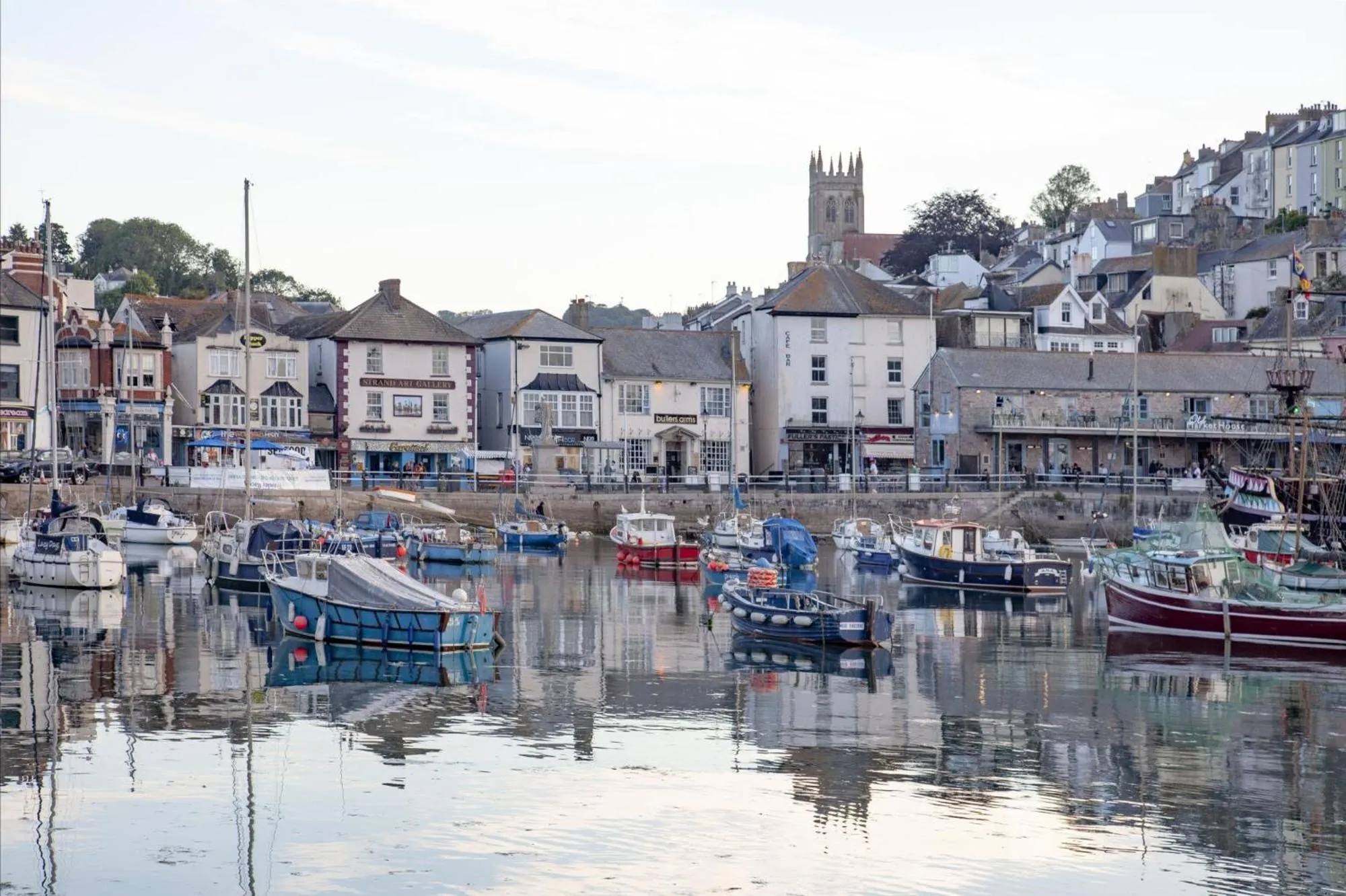 Location in Vigilance Suite - Free Wi-Fi - Sea View