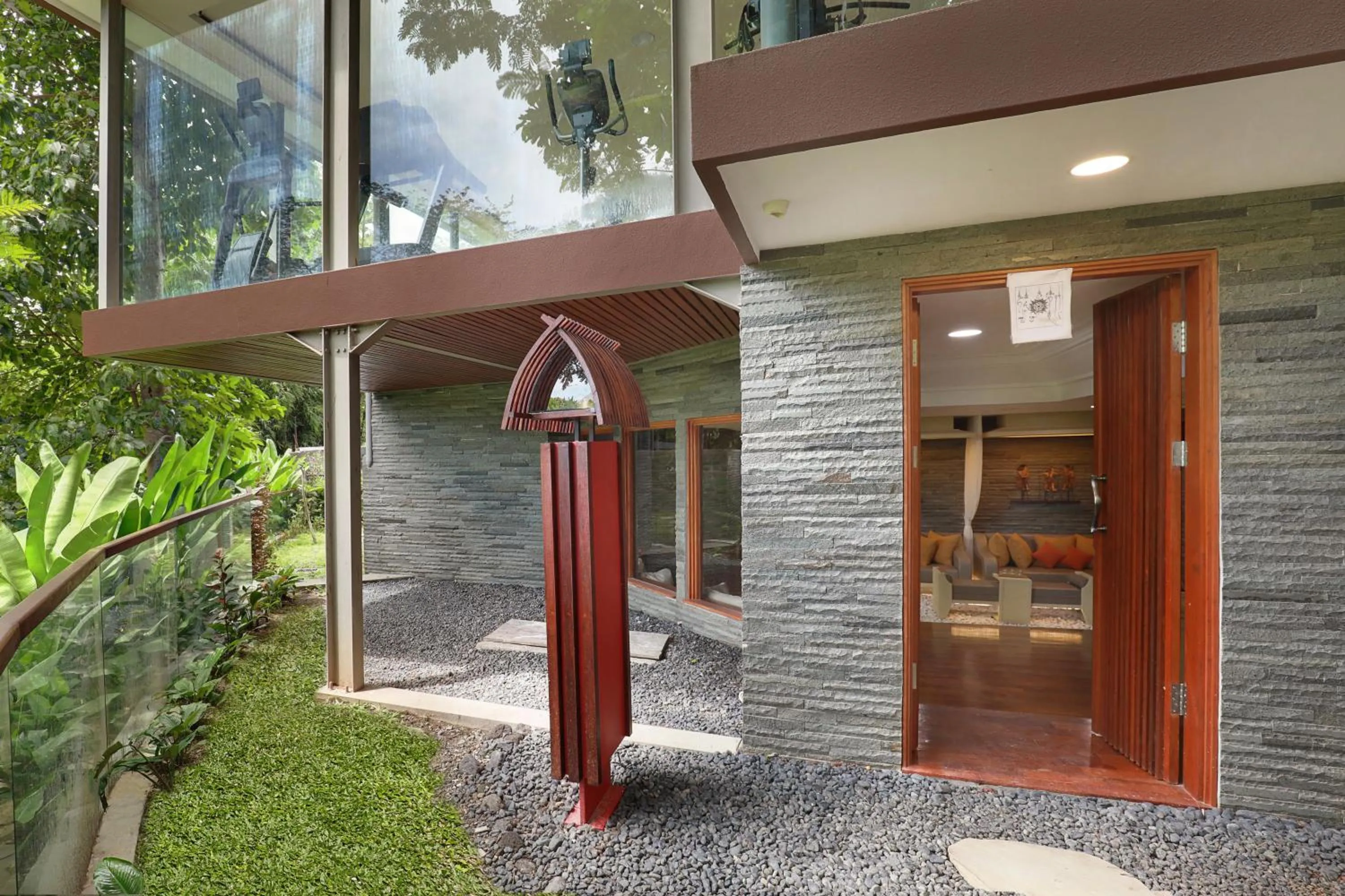 Spa and wellness centre/facilities in Pandawa All Suites Hotel
