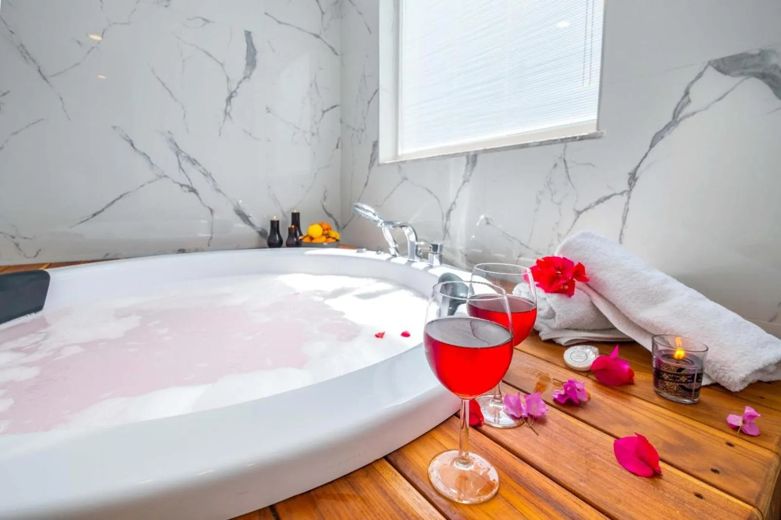 On site in Yosun Apart