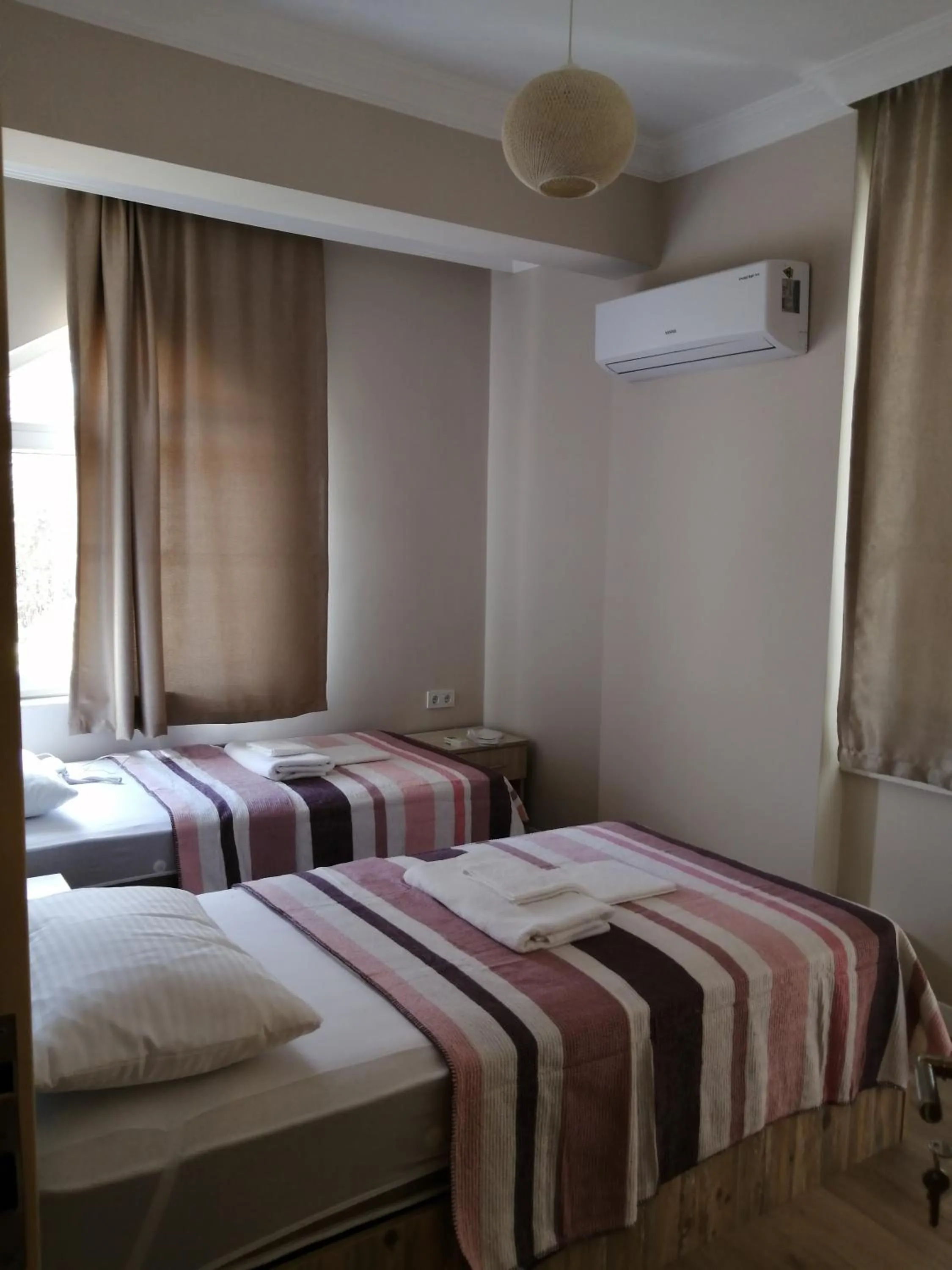 Photo of the whole room, Bed in REGA OTEL