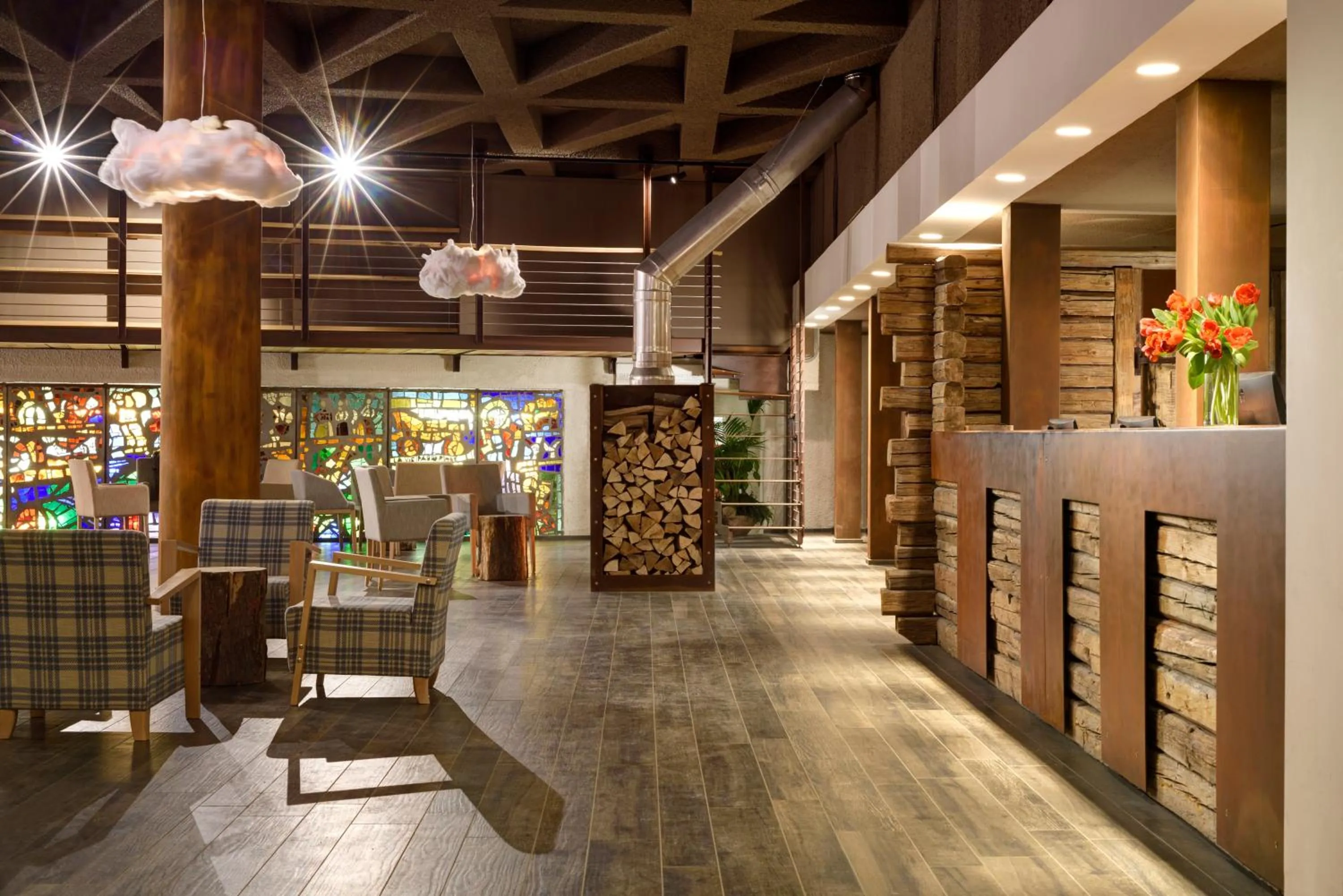 Lobby or reception in TH Pila