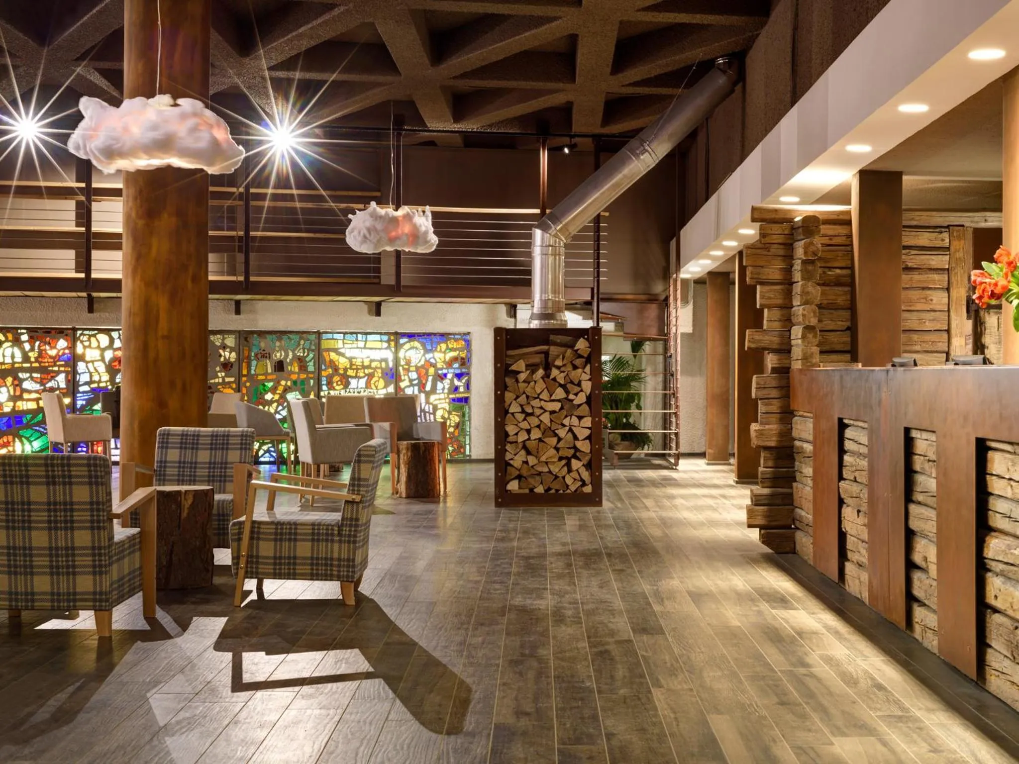 Lobby or reception in TH Pila