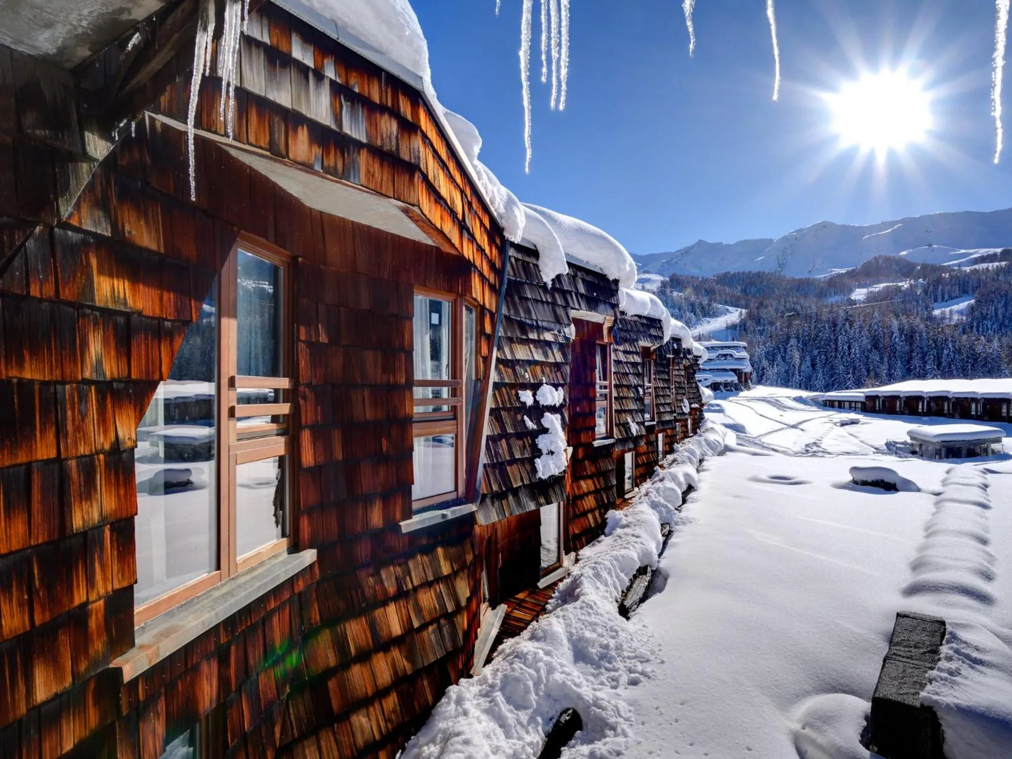 Property building in TH Pila