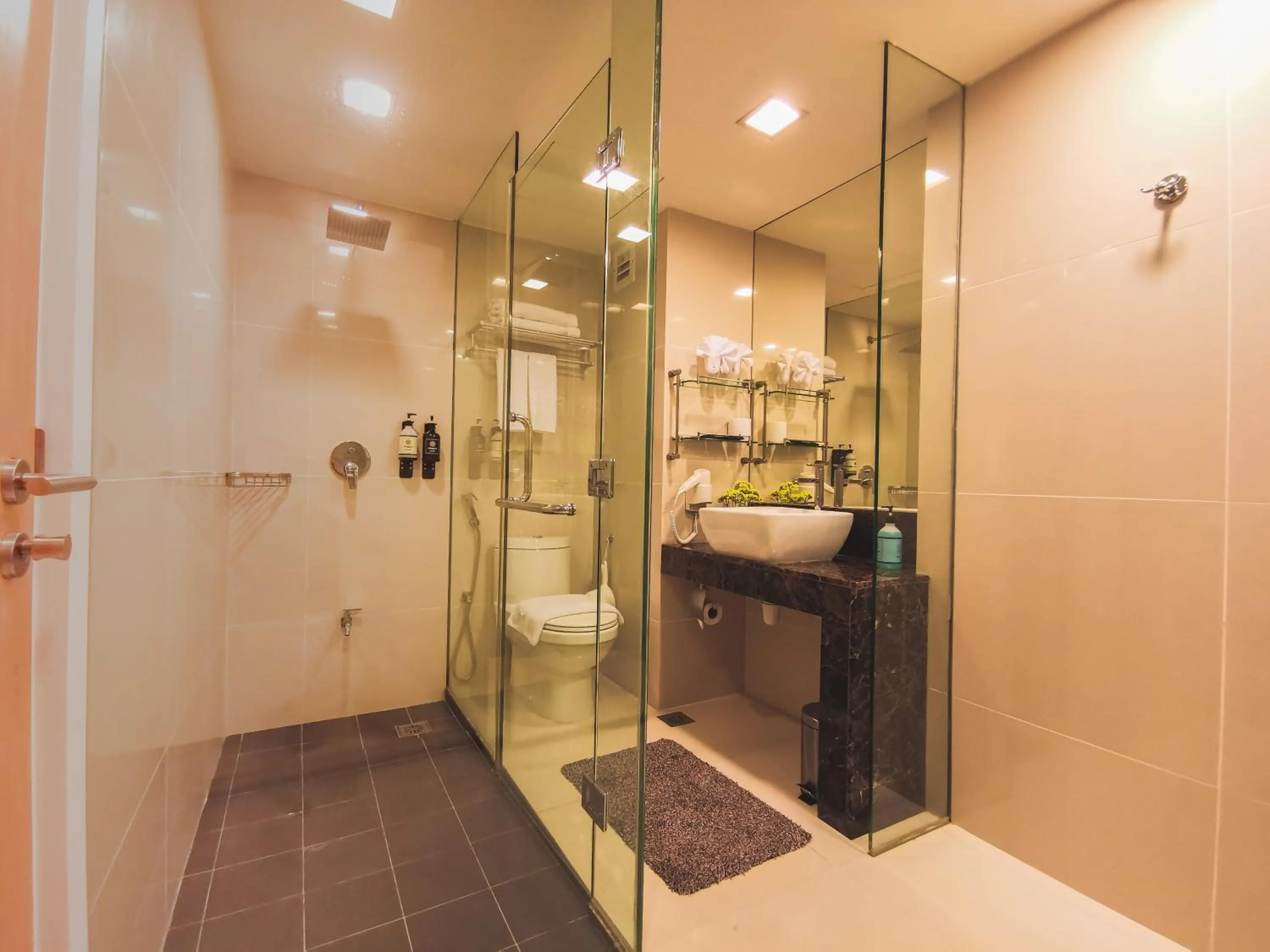 Bathroom in Shahzan Hotel Kuantan, Trademark Collection by Wyndham