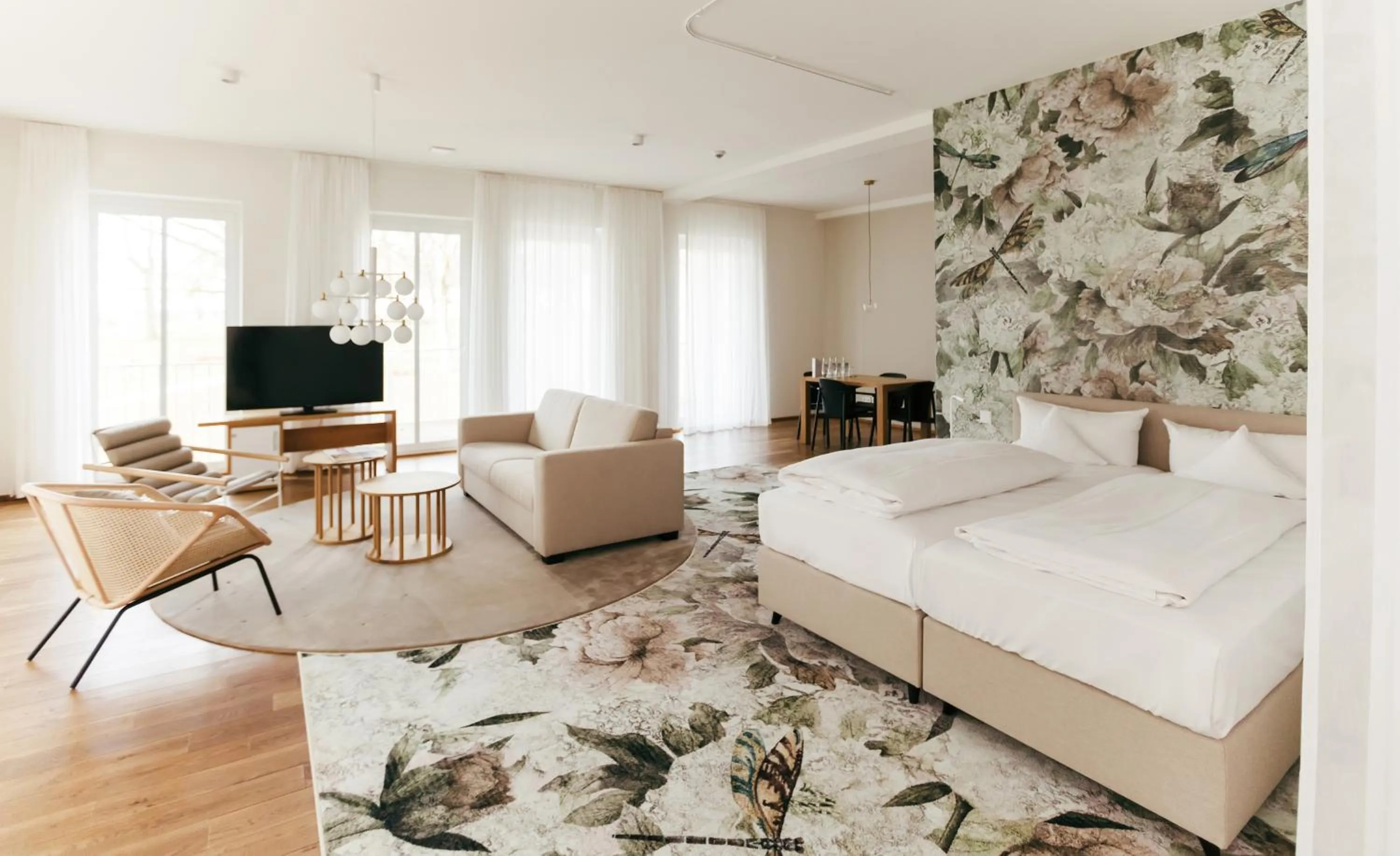 Living room, Bed in B&O Parkhotel