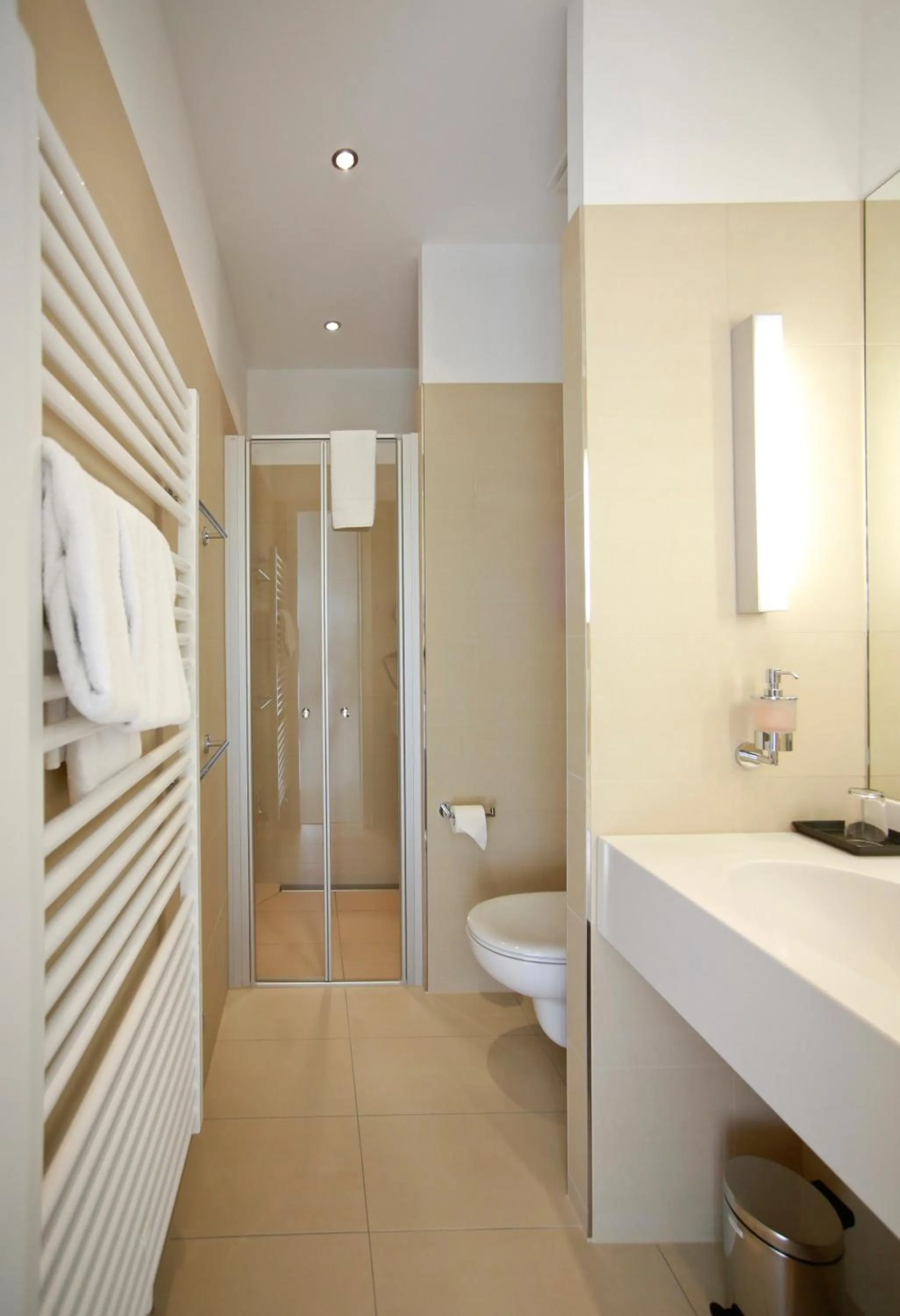 Bathroom in B&O Parkhotel