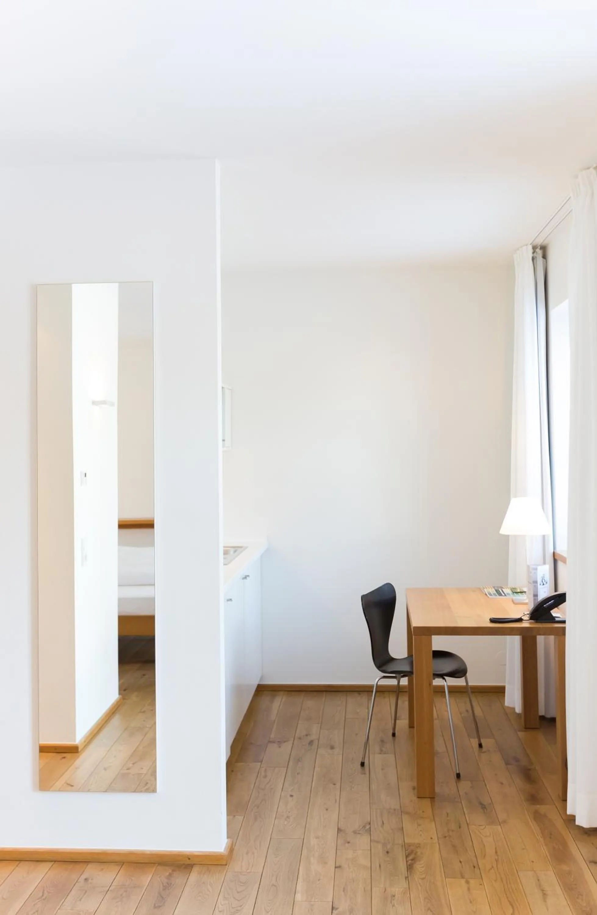 Photo of the whole room in B&O Parkhotel