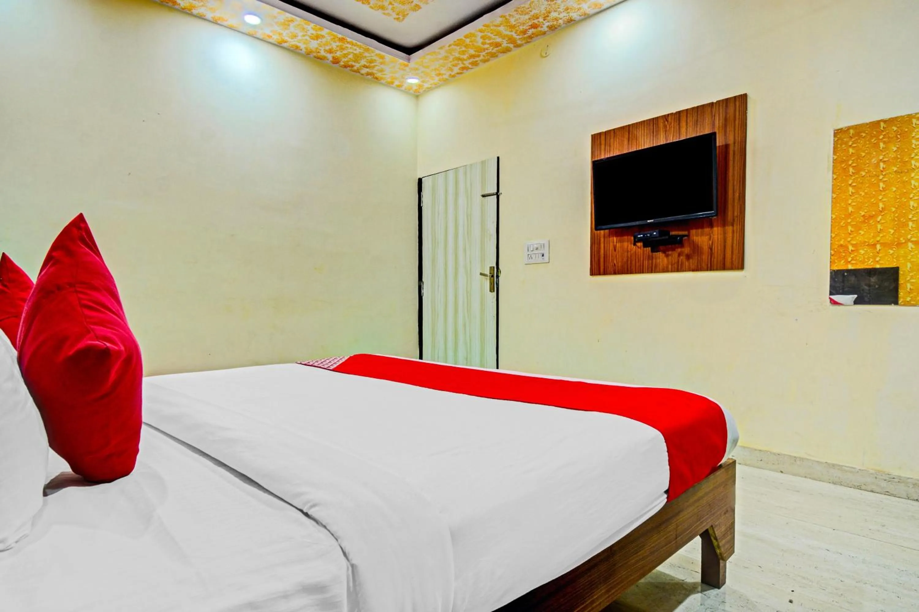 Bedroom, Bed in OYO Hotel O My Stay Retreat