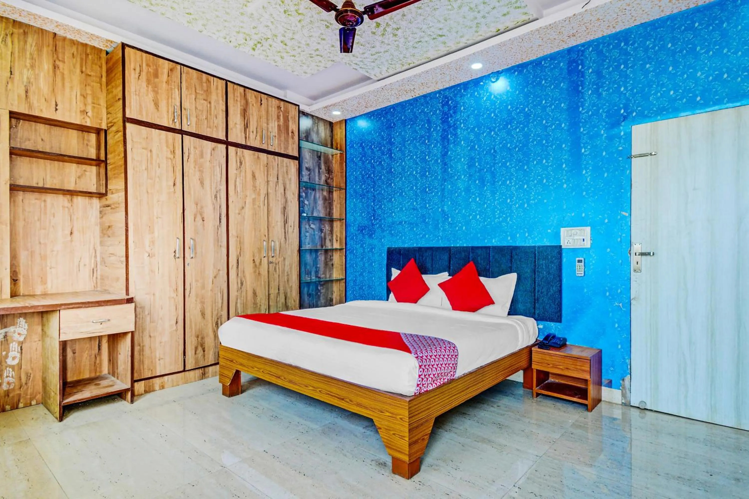 Lobby or reception, Bed in OYO Hotel O My Stay Retreat