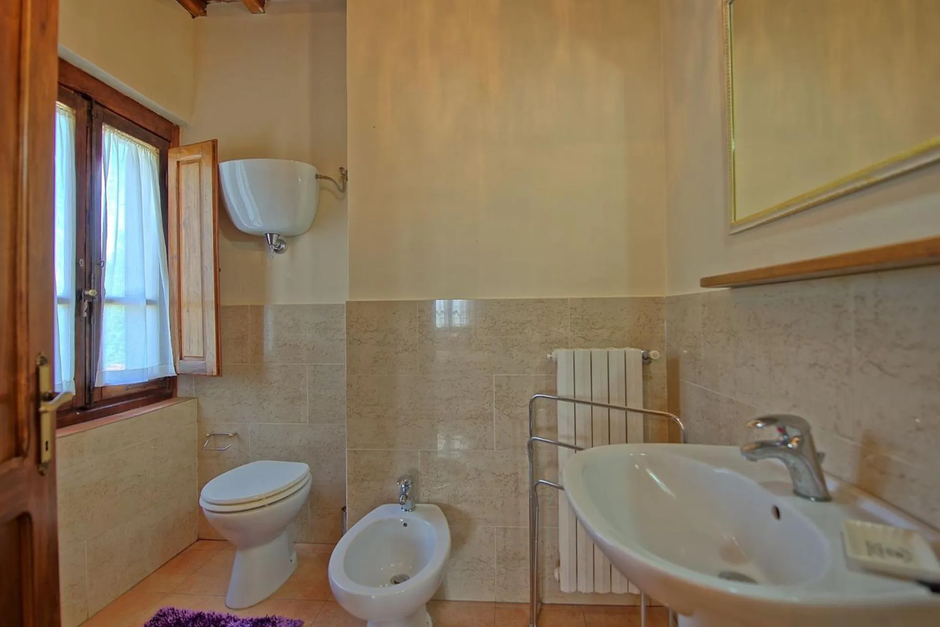 Bathroom in Agriturismo Podere Delle Querci