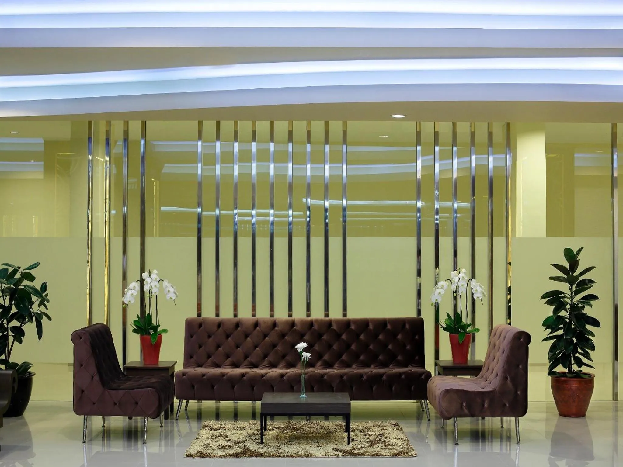 Lobby or reception in Hotel Santika Depok