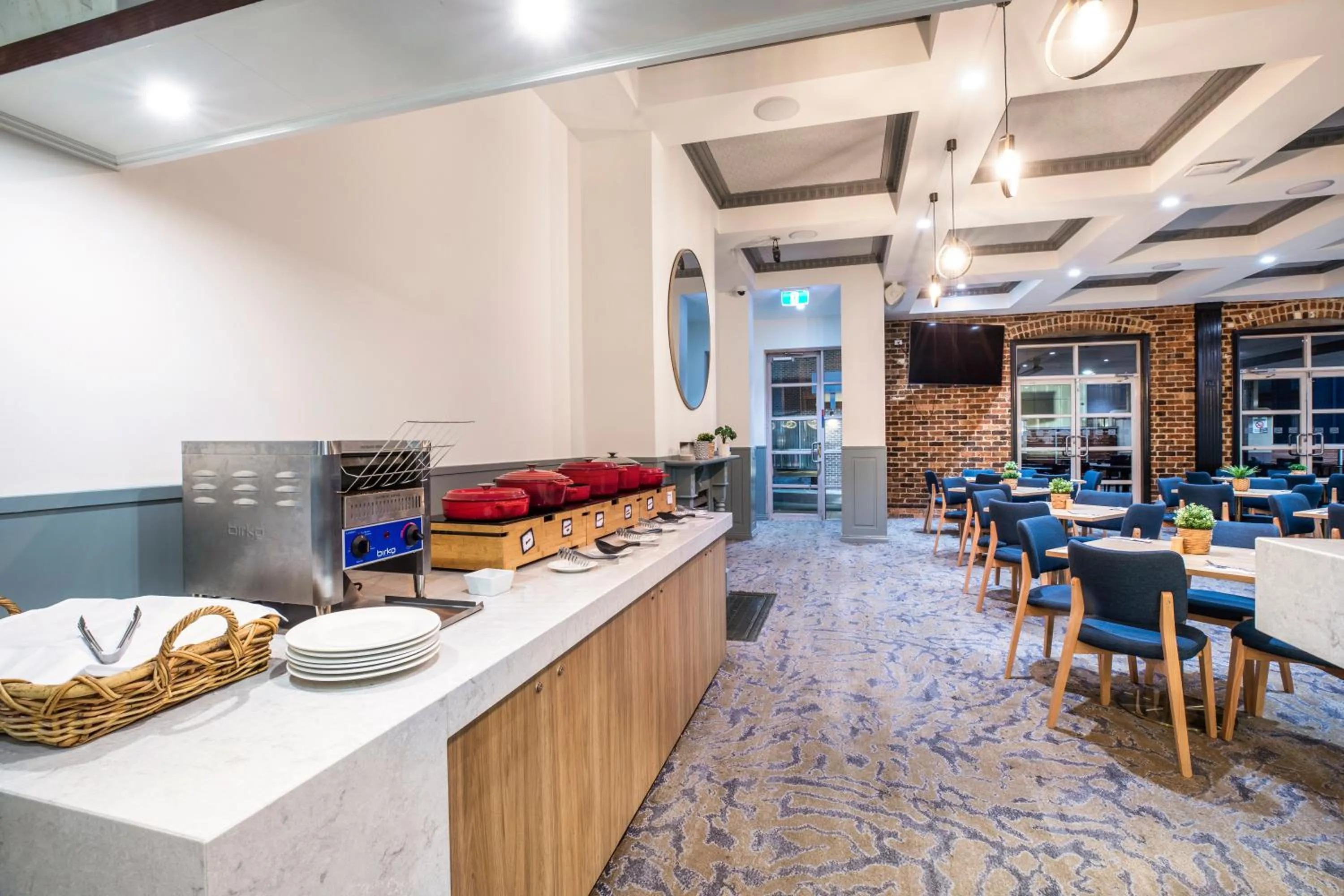 Breakfast in Nightelier Carrum Downs Sands Hotel