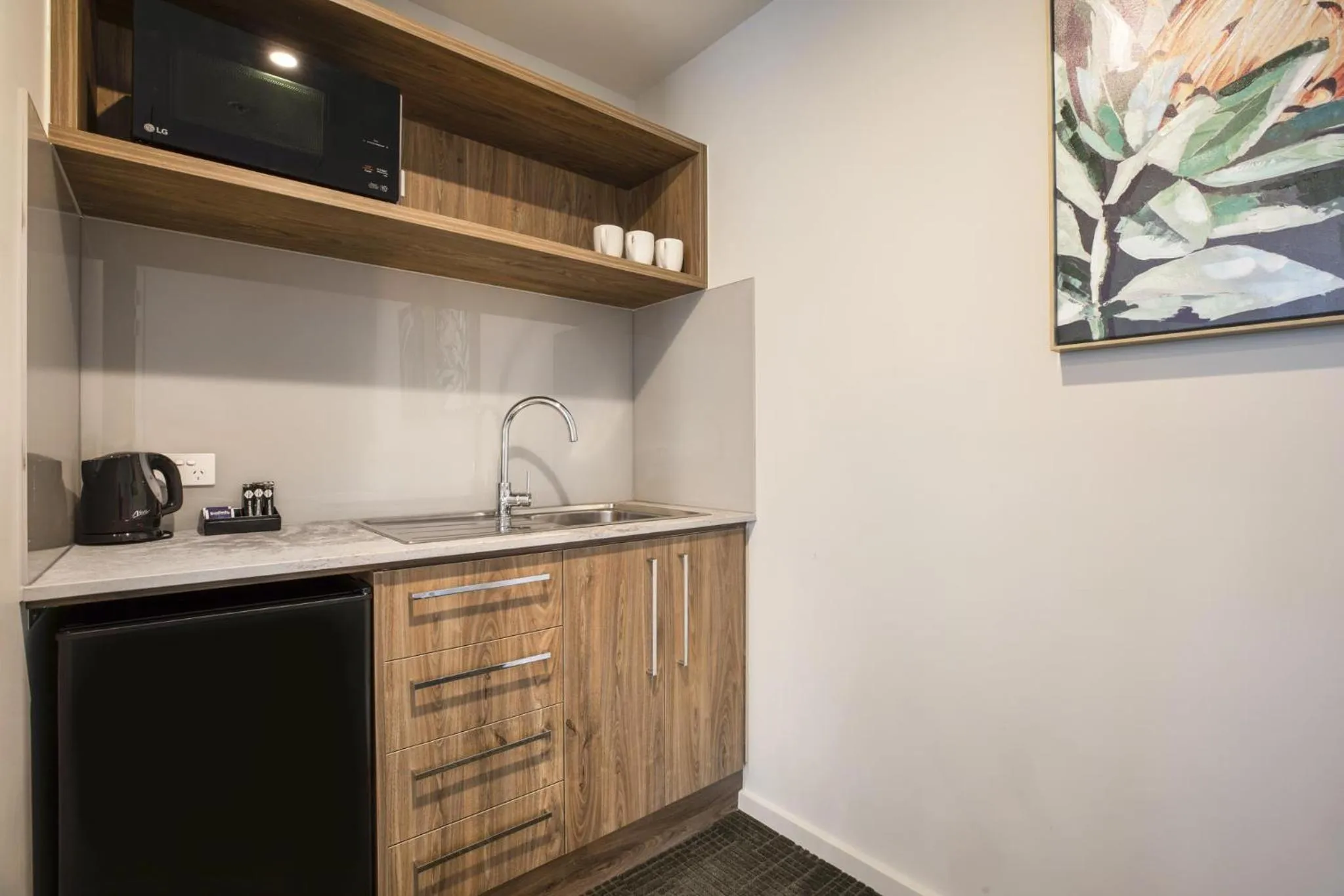 Kitchen or kitchenette in Nightelier Carrum Downs Sands Hotel