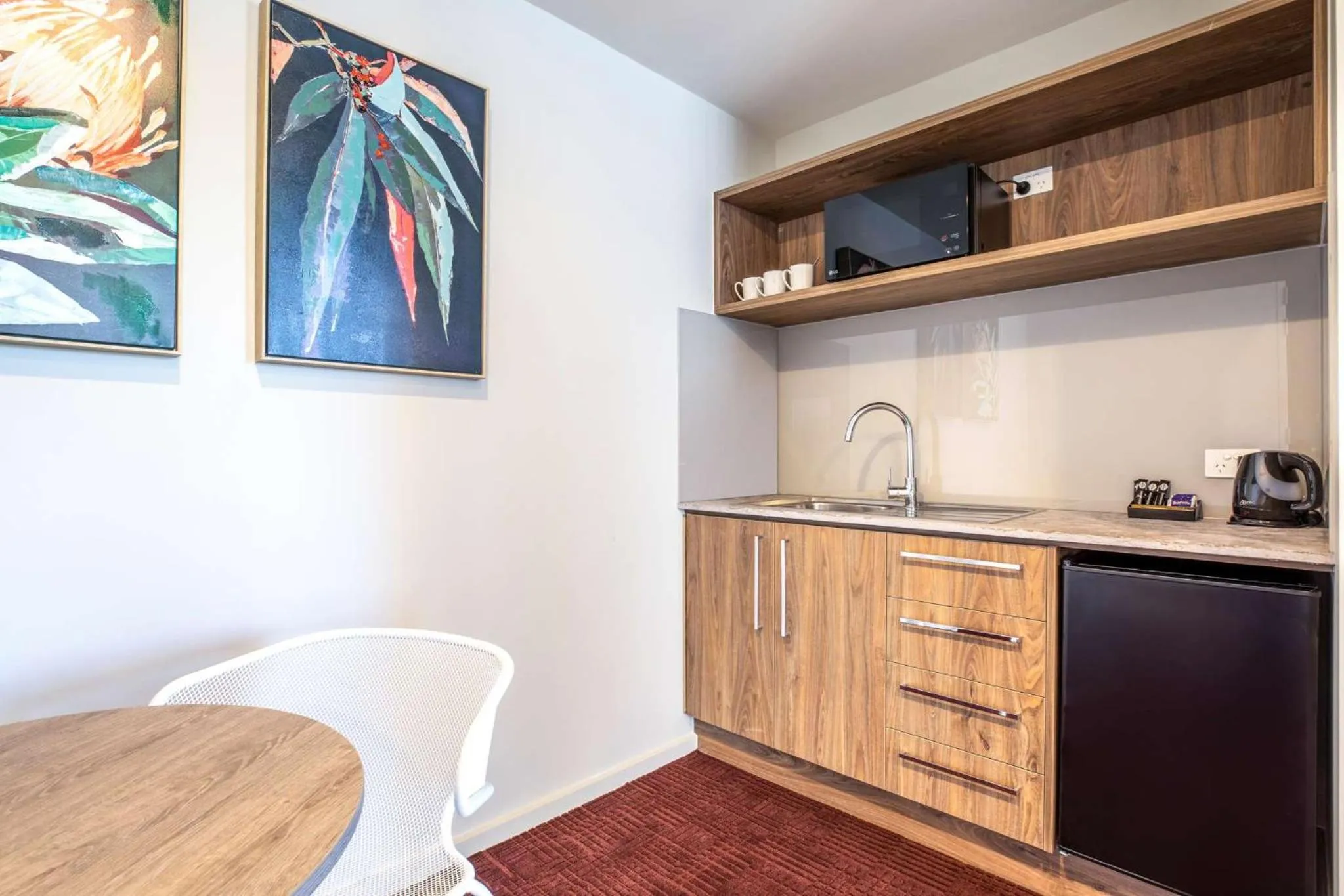 Photo of the whole room in Nightelier Carrum Downs Sands Hotel