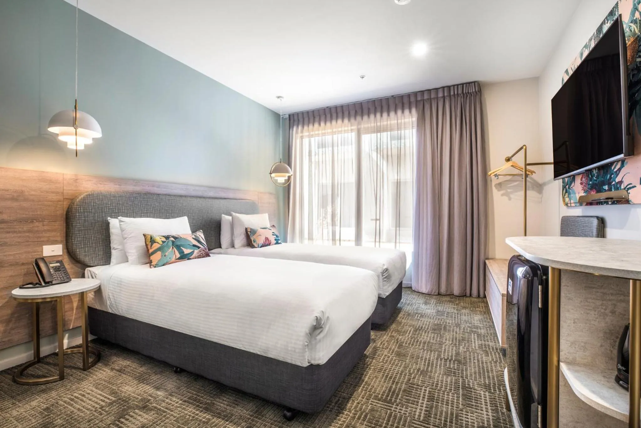 Bed in Nightelier Carrum Downs Sands Hotel