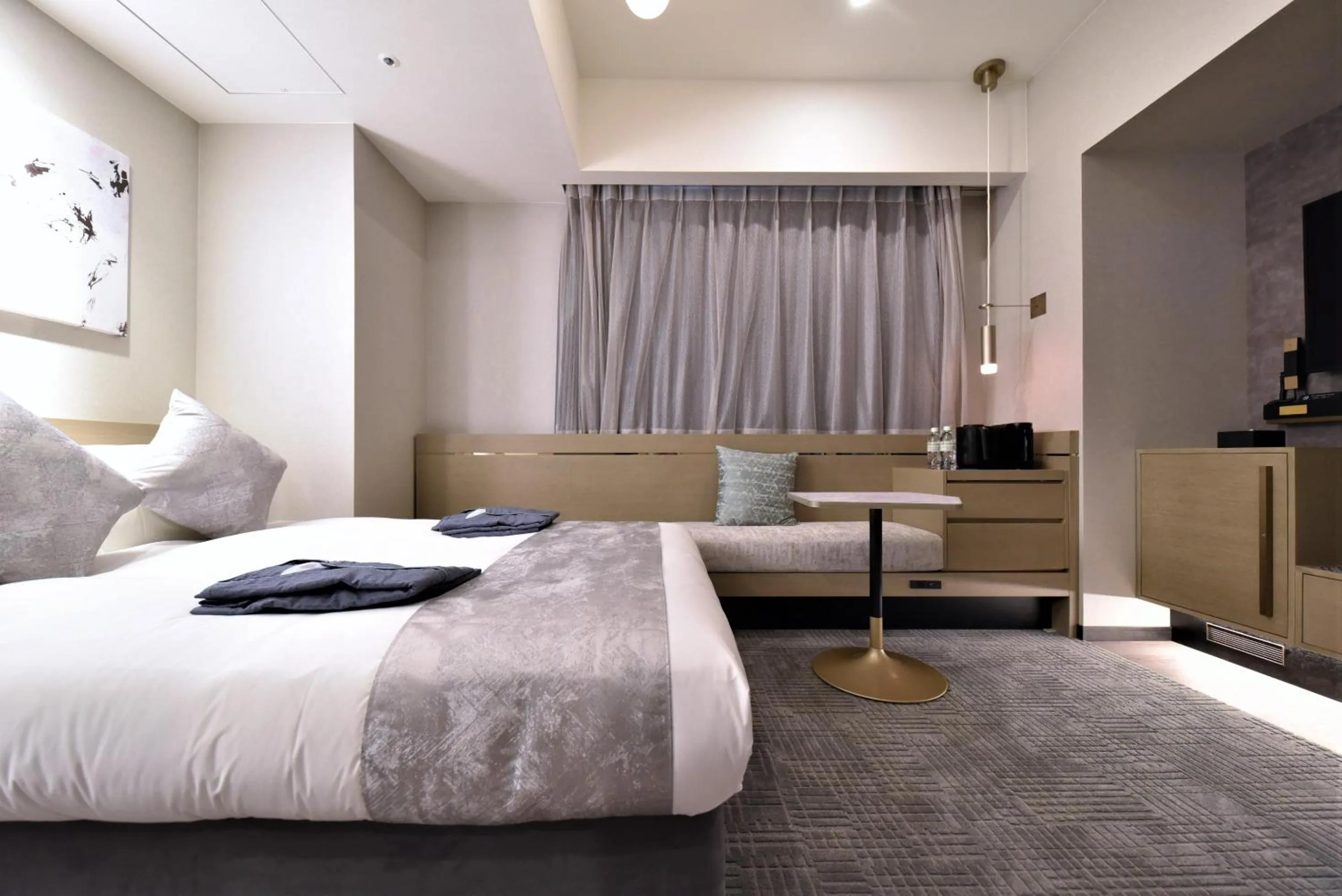 Photo of the whole room, Bed in Hotel Cordia Osaka Hommachi