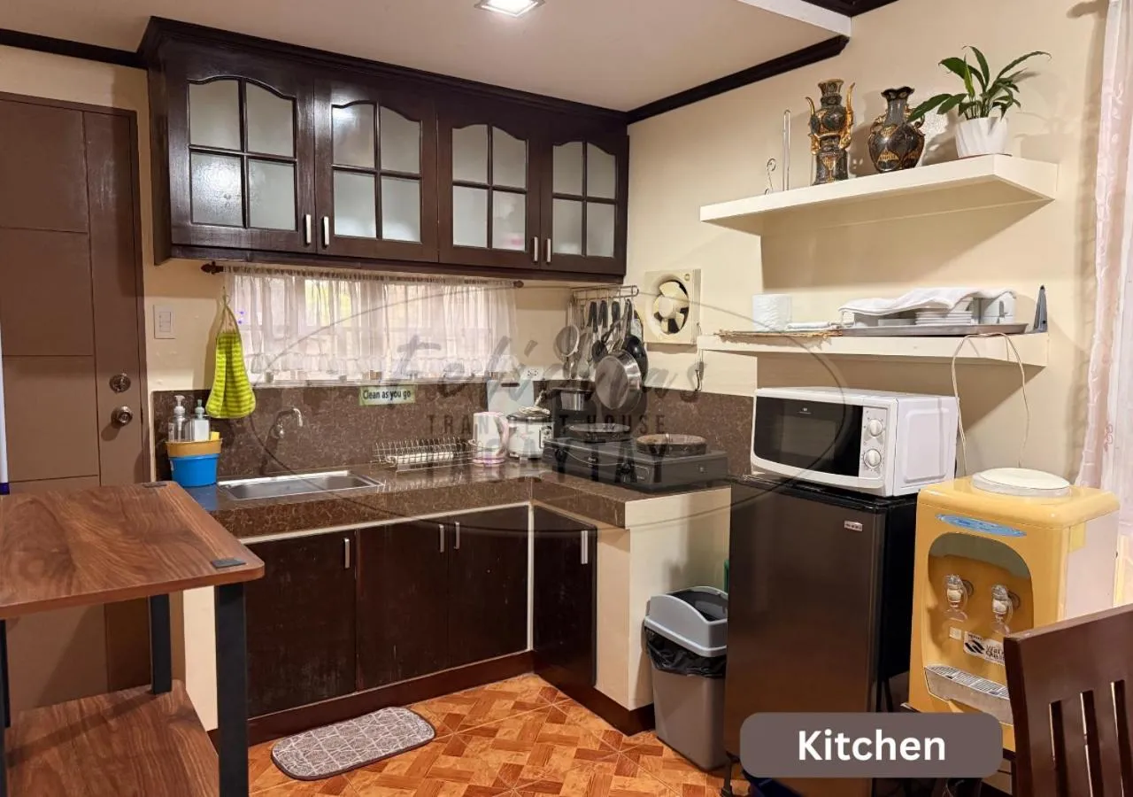 kitchen in Felicitas Tagaytay