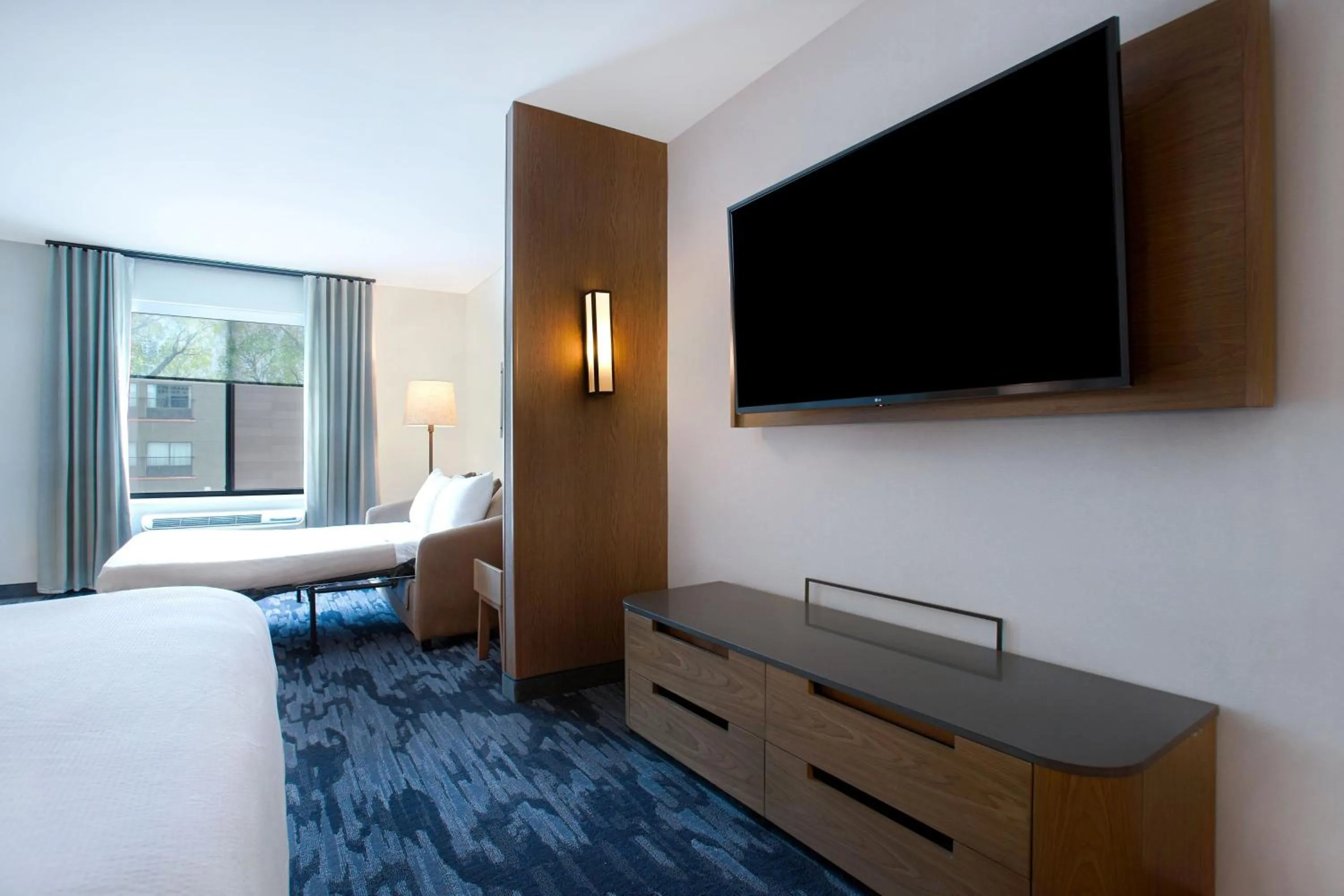 Photo of the whole room, Bed in Fairfield by Marriott Inn & Suites Denver Southwest, Littleton