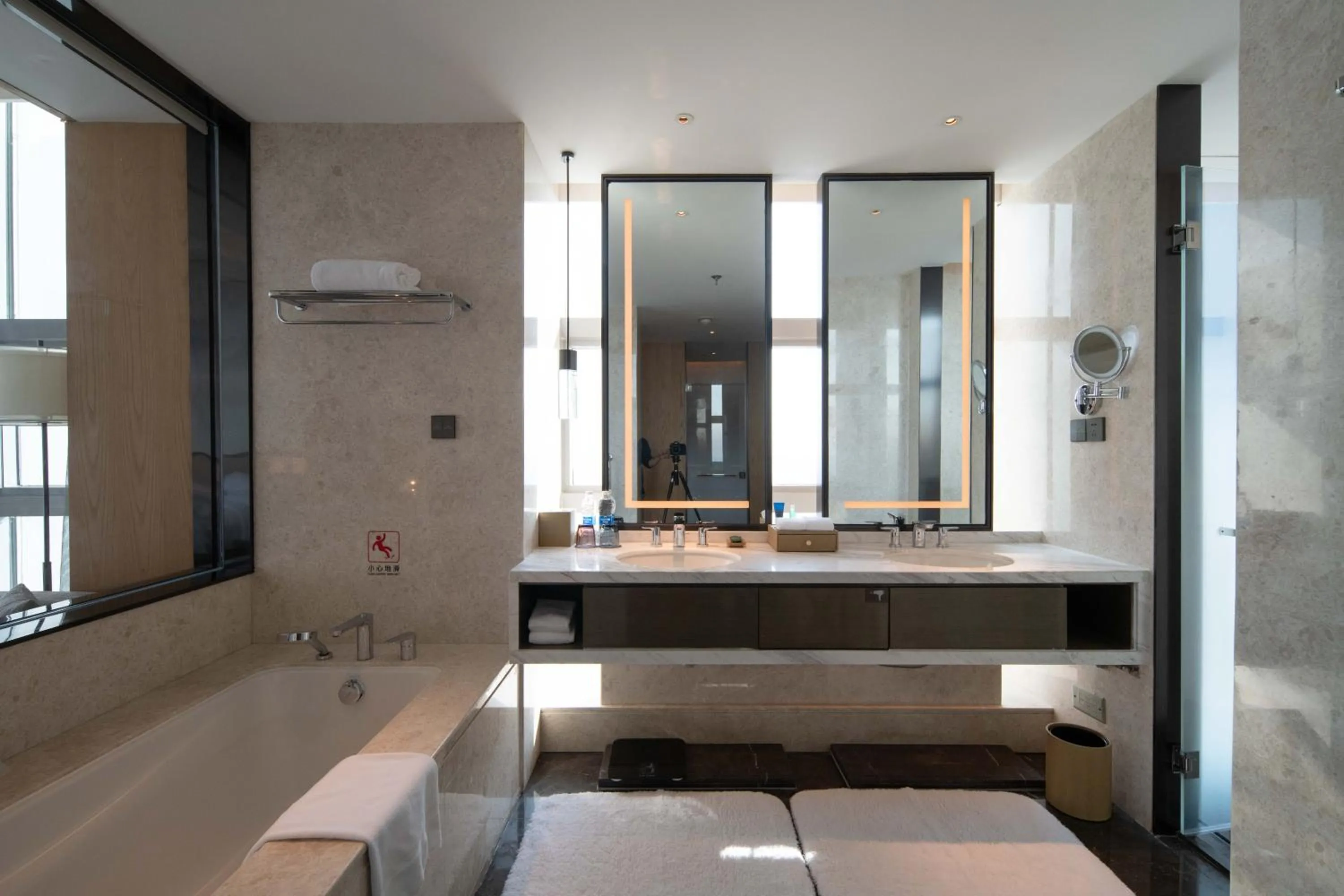 Bathroom in Four Points by Sheraton Wuhan, Jiangxia