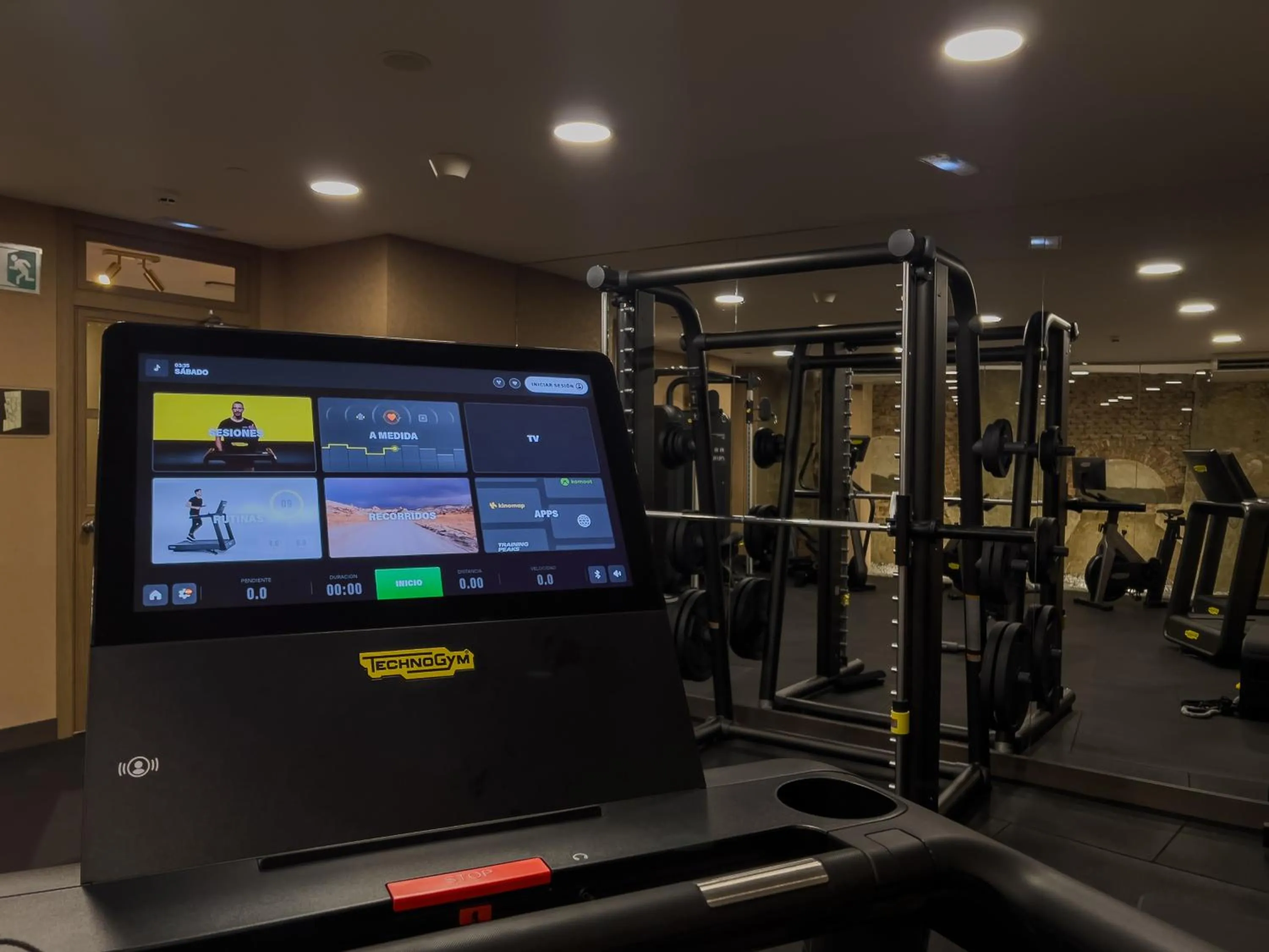Fitness centre/facilities in Hotel Indigo Madrid - Gran Vía by IHG