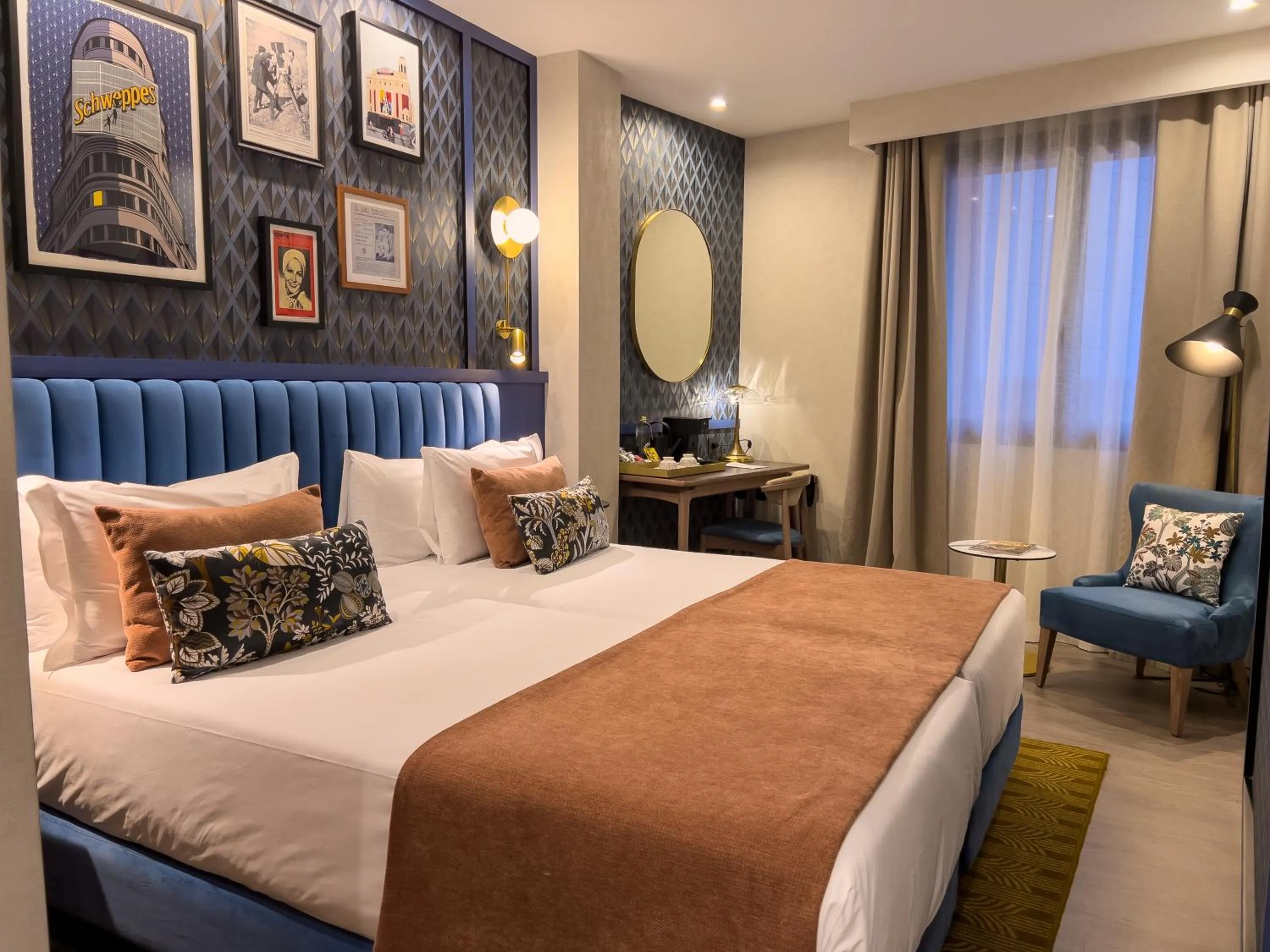 Bed in Hotel Indigo Madrid - Gran Vía by IHG