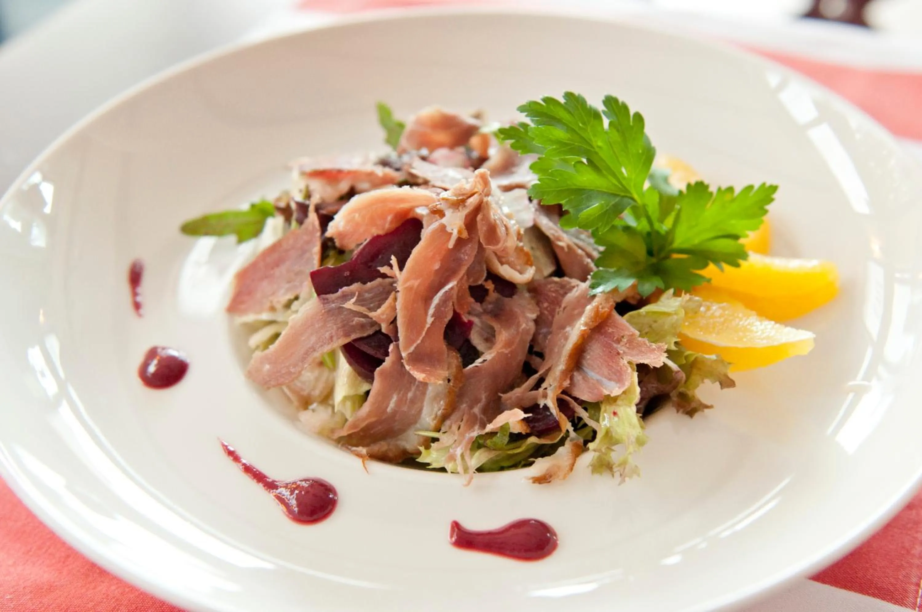 Food and drinks in Apartamenty Mesa Grill Restaurant Cafe