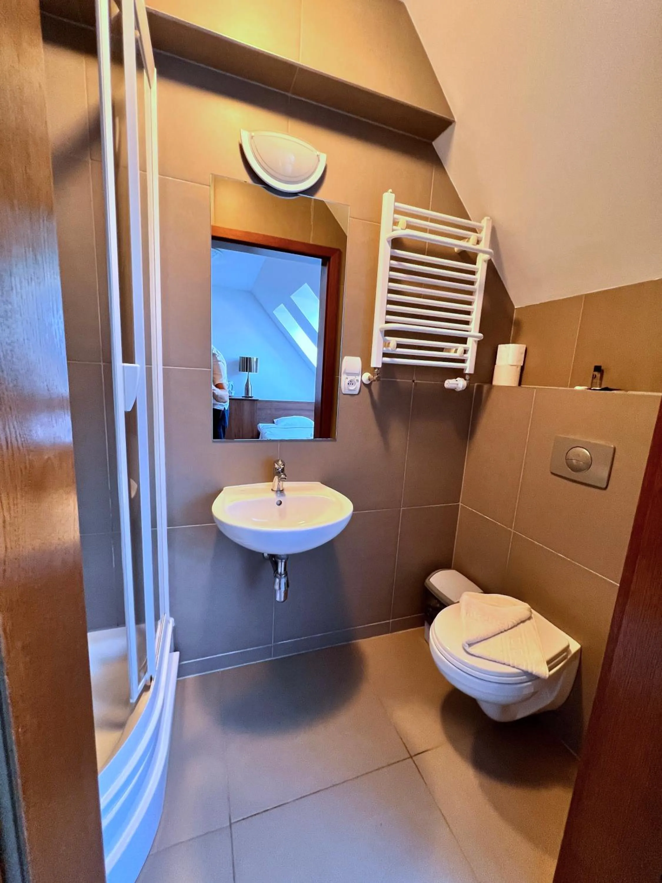 Shower in Apartamenty Mesa Grill Restaurant Cafe