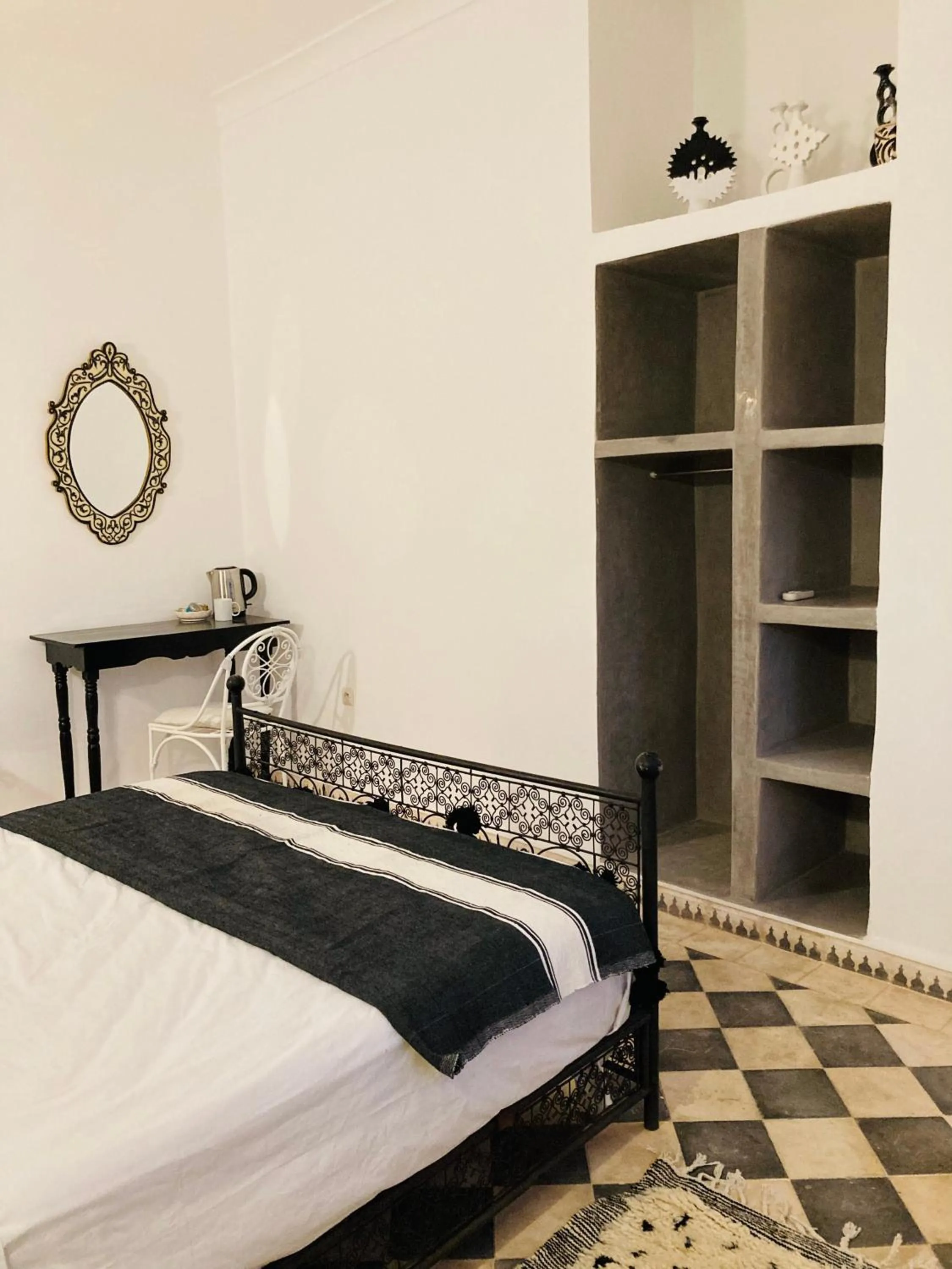 Bed in Upupa de l’Atlas