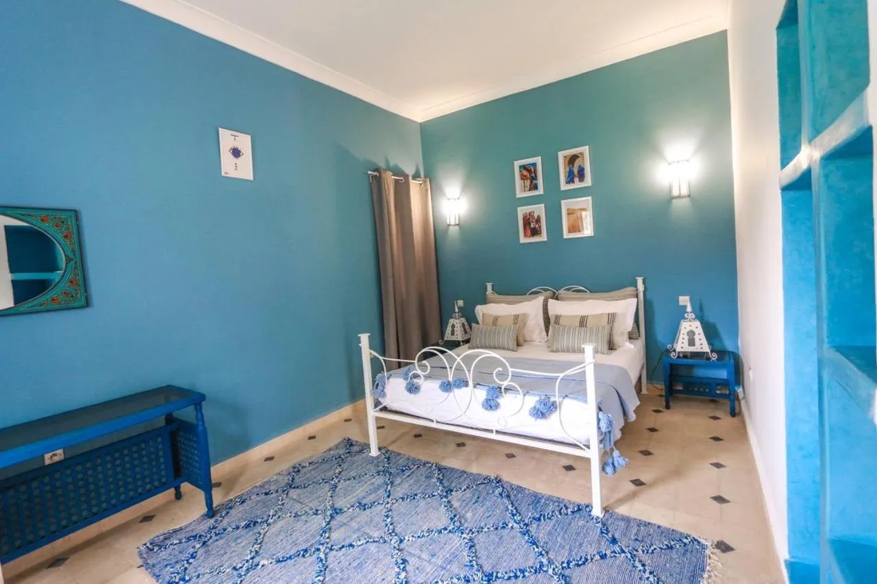 Bed in Upupa de l’Atlas