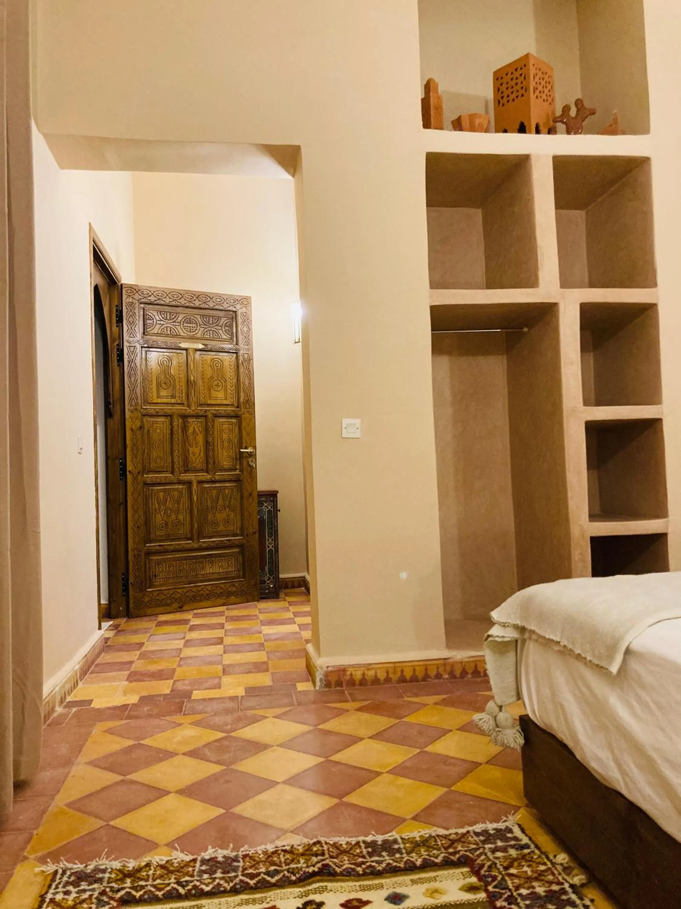 Bed in Upupa de l’Atlas