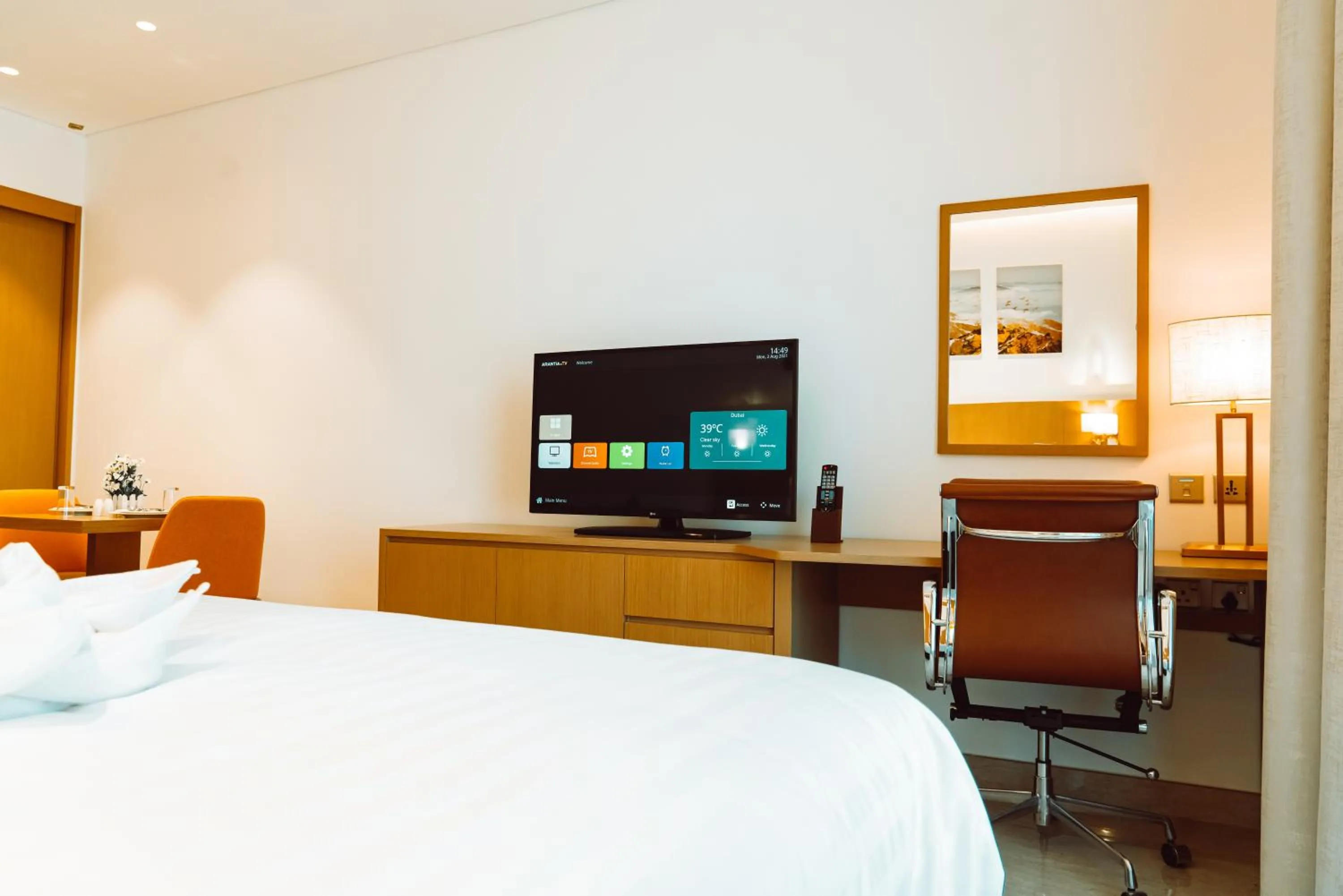 TV and multimedia, Bed in HE Hotel Apartments
