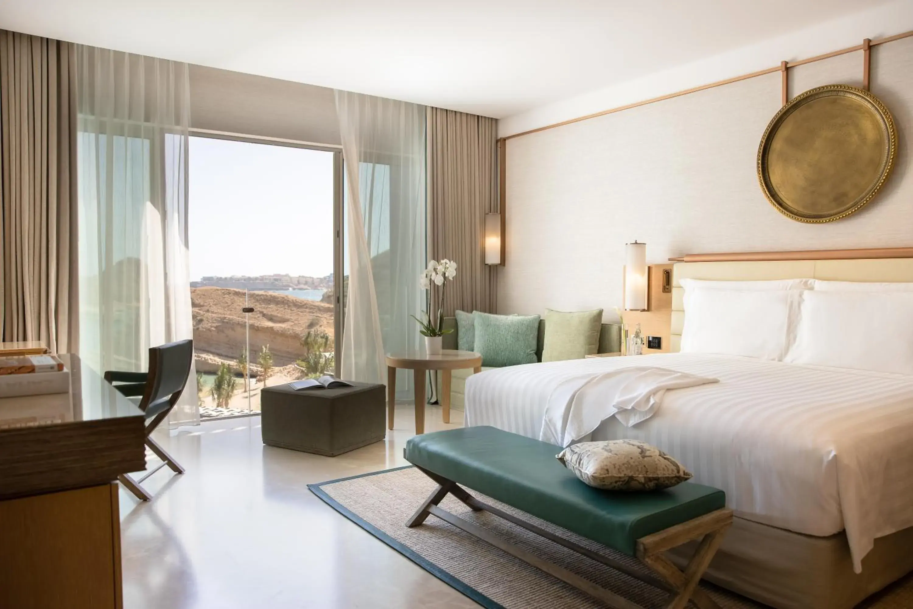 Resort Deluxe Room in Jumeirah Muscat Bay Oman Resort Deluxe Room in Jumeirah Muscat Bay Oman