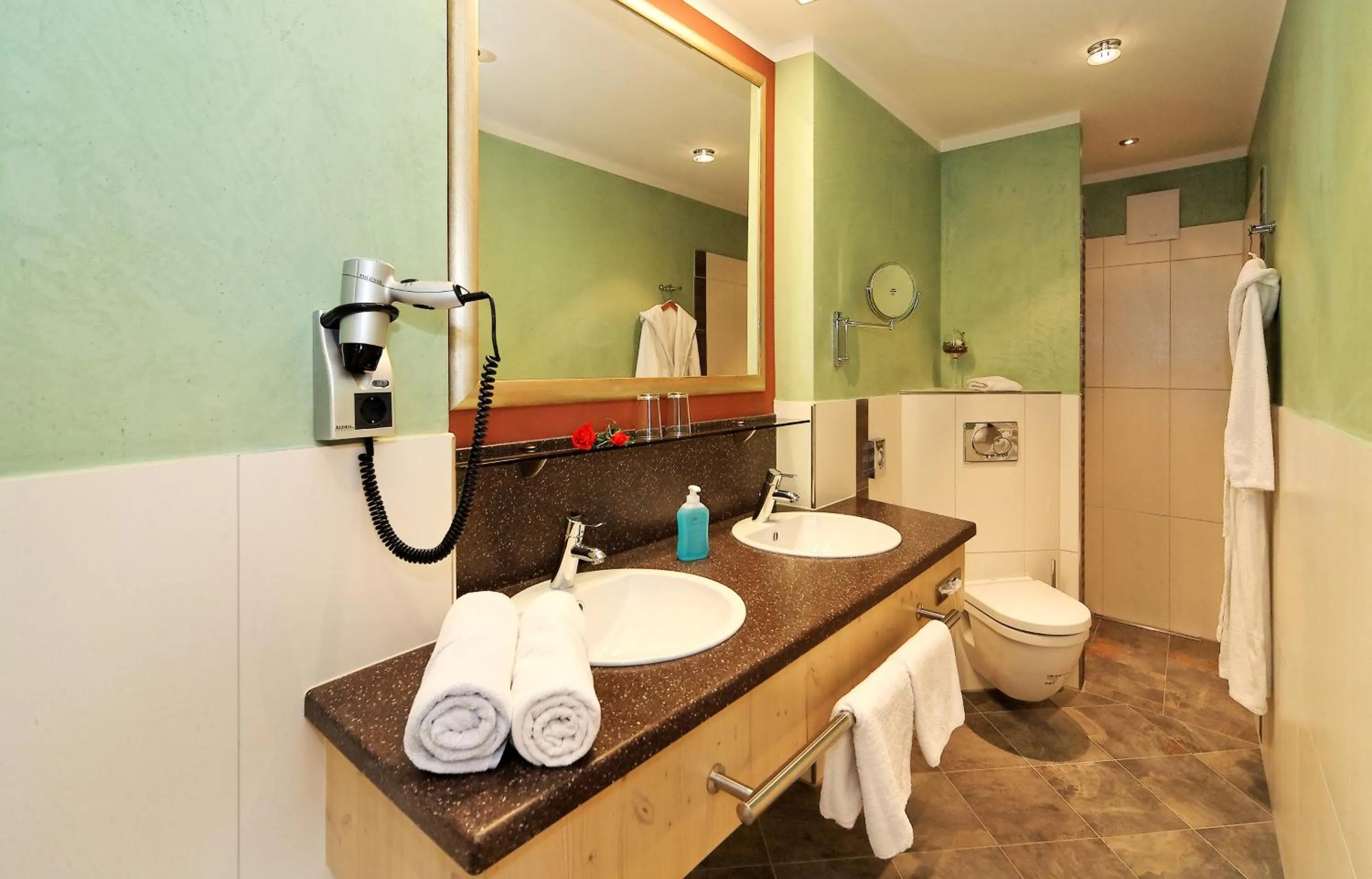 Bathroom in Hotel-Restaurant Früchtl