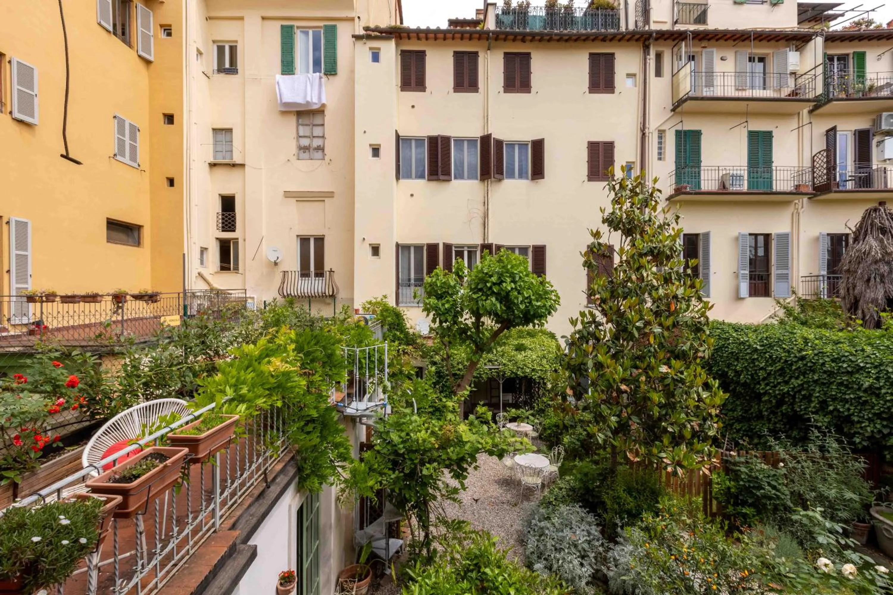 Balcony/Terrace in Secret Garden Firenze B&B