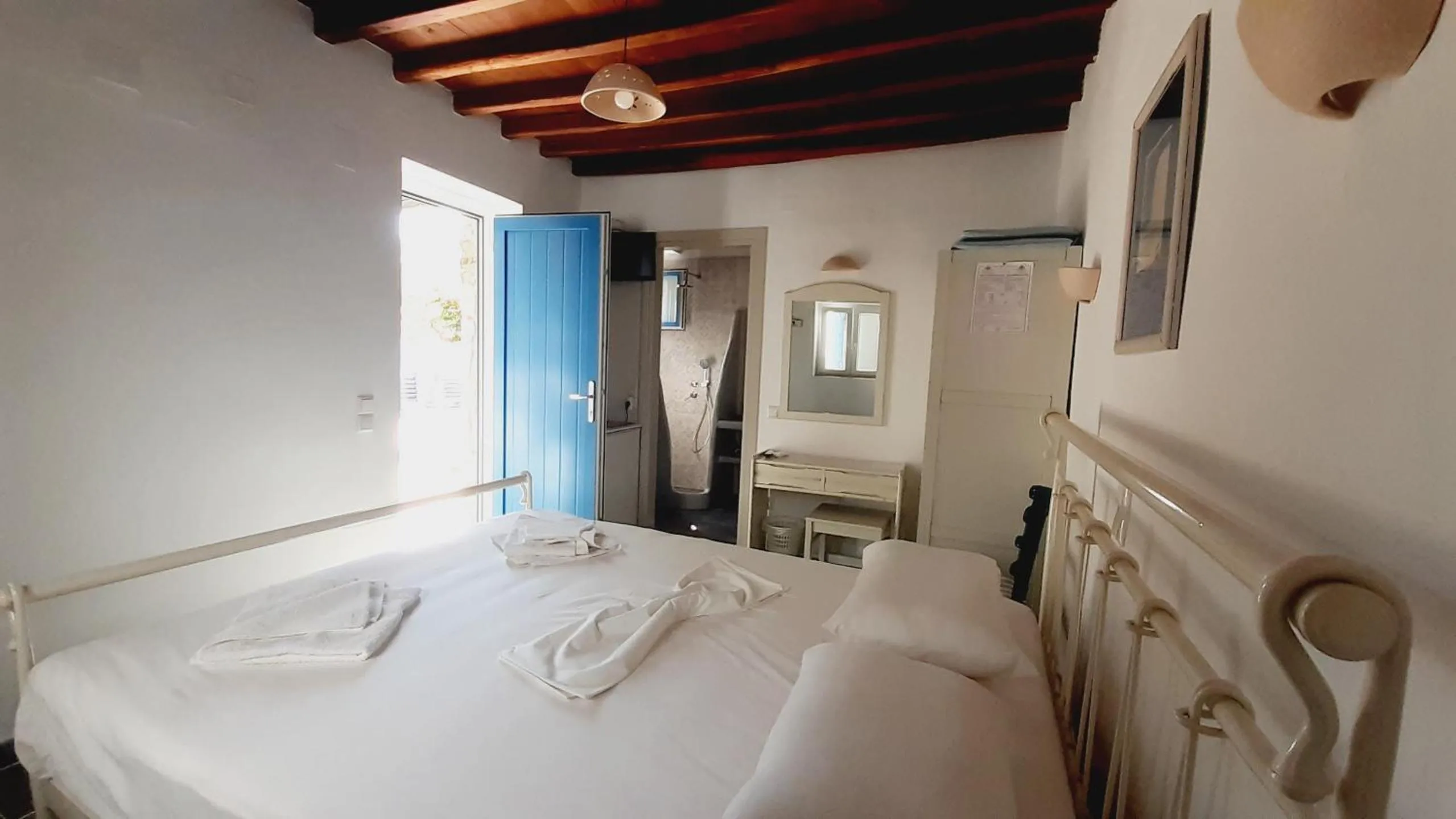 Bedroom, Bed in Lodge Narlis