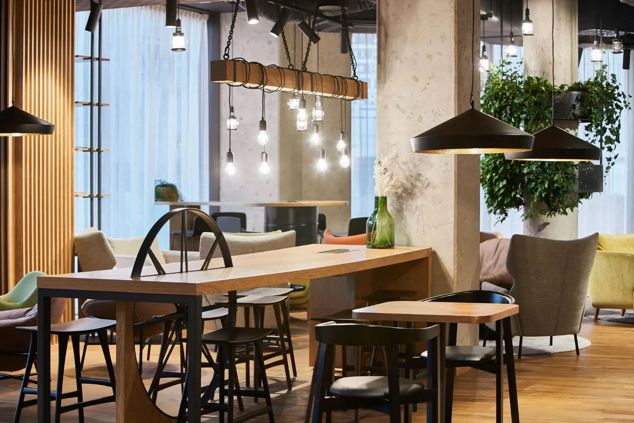 Lobby or reception in Mercure Katowice Centrum