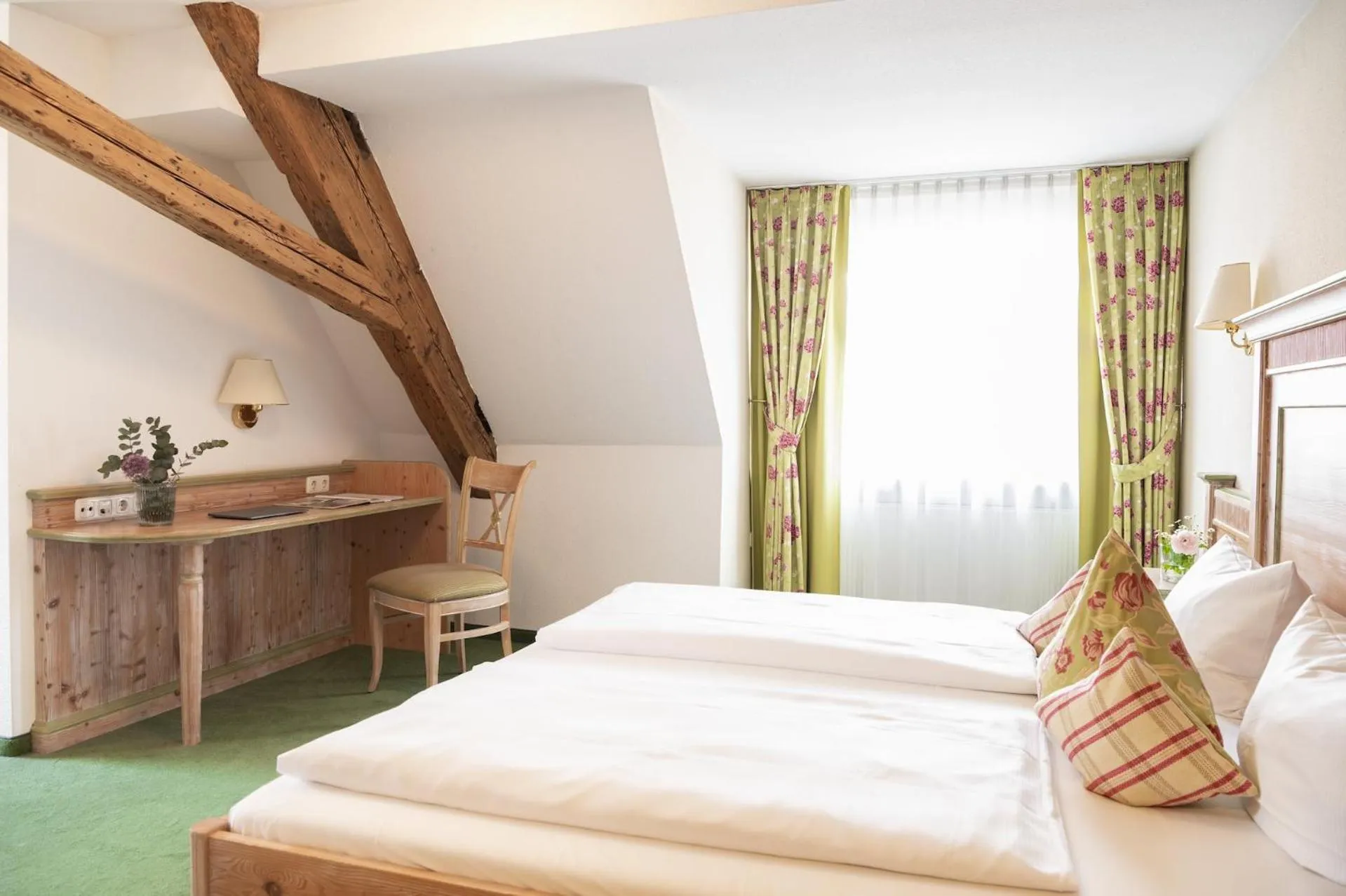 Bed in Romantik Landhotel 3Kronen