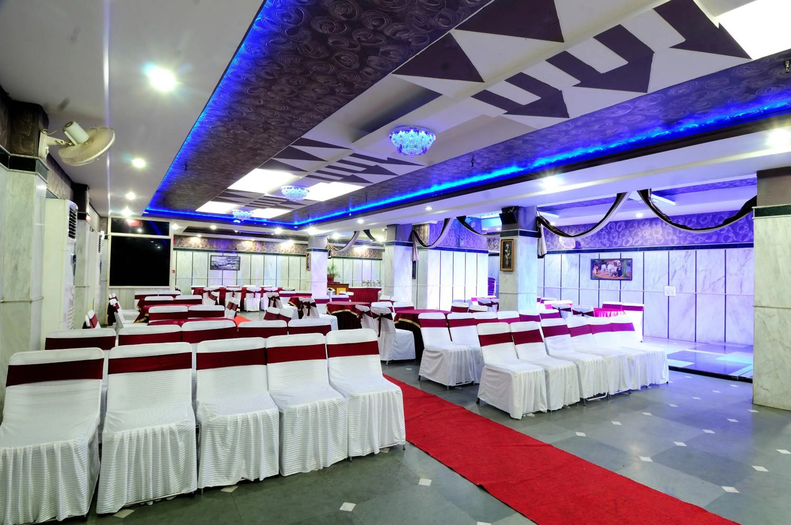 Business facilities, Banquet Facilities in Hotel Maharaja Residency