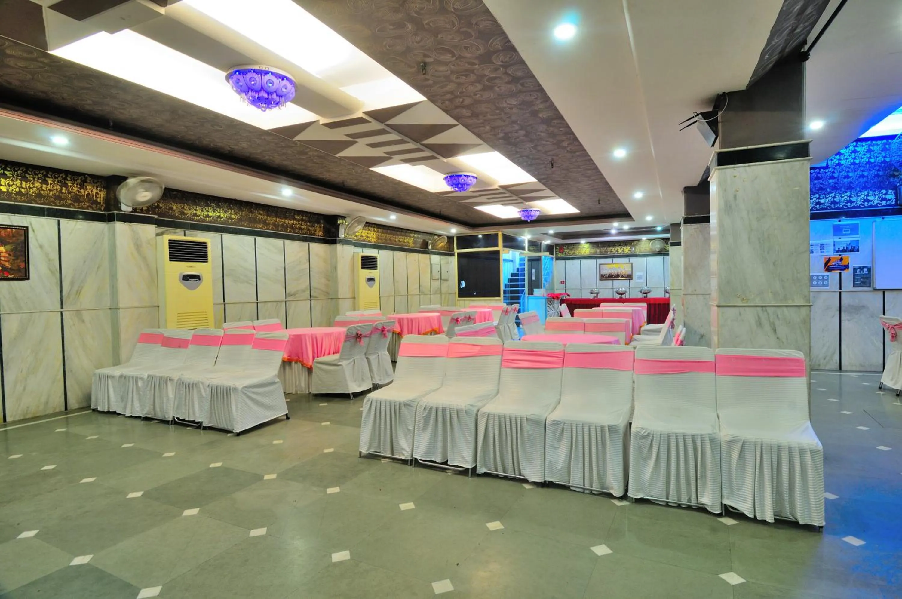 Business facilities, Banquet Facilities in Hotel Maharaja Residency